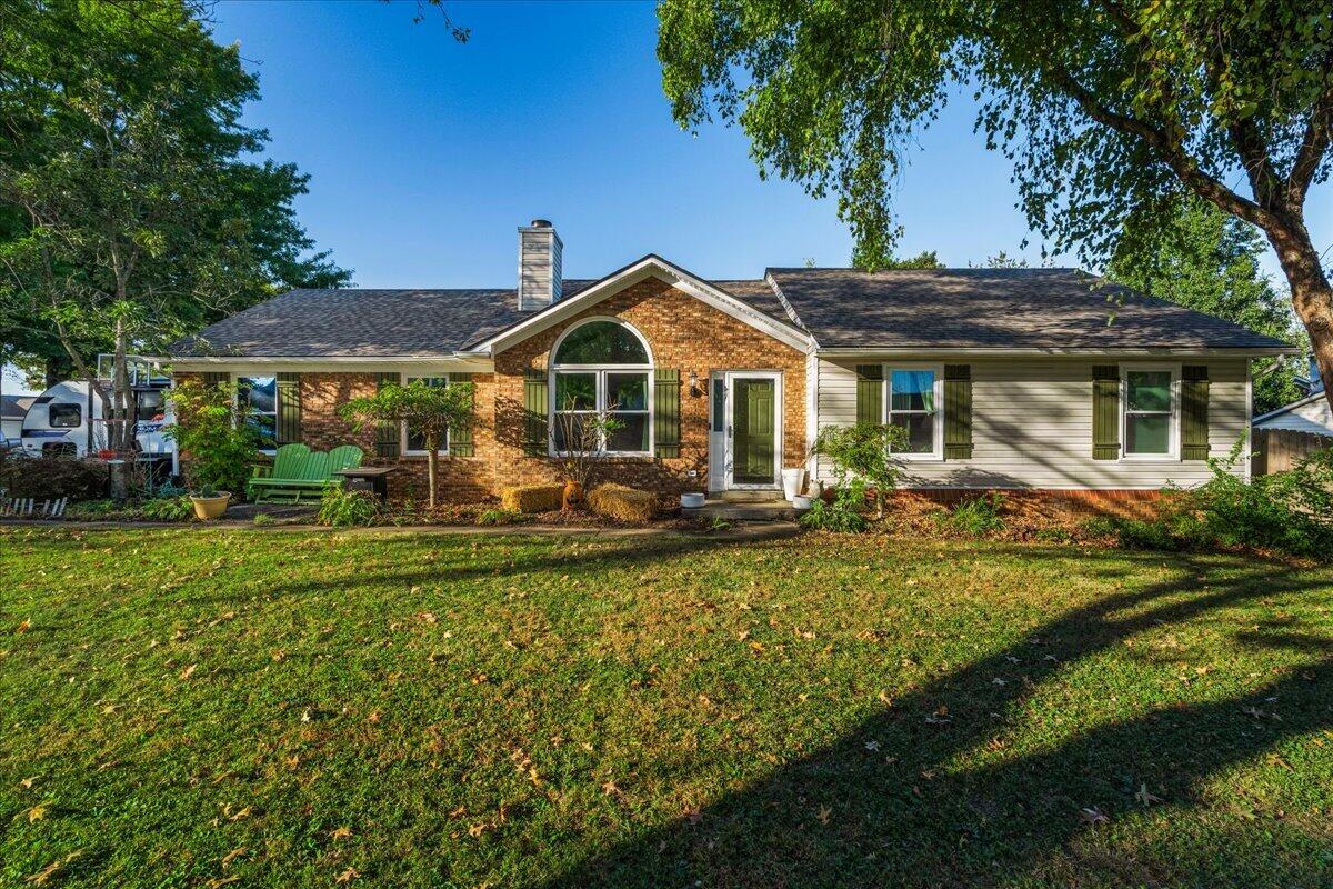 4044 Hillside Drive Property Photo 1