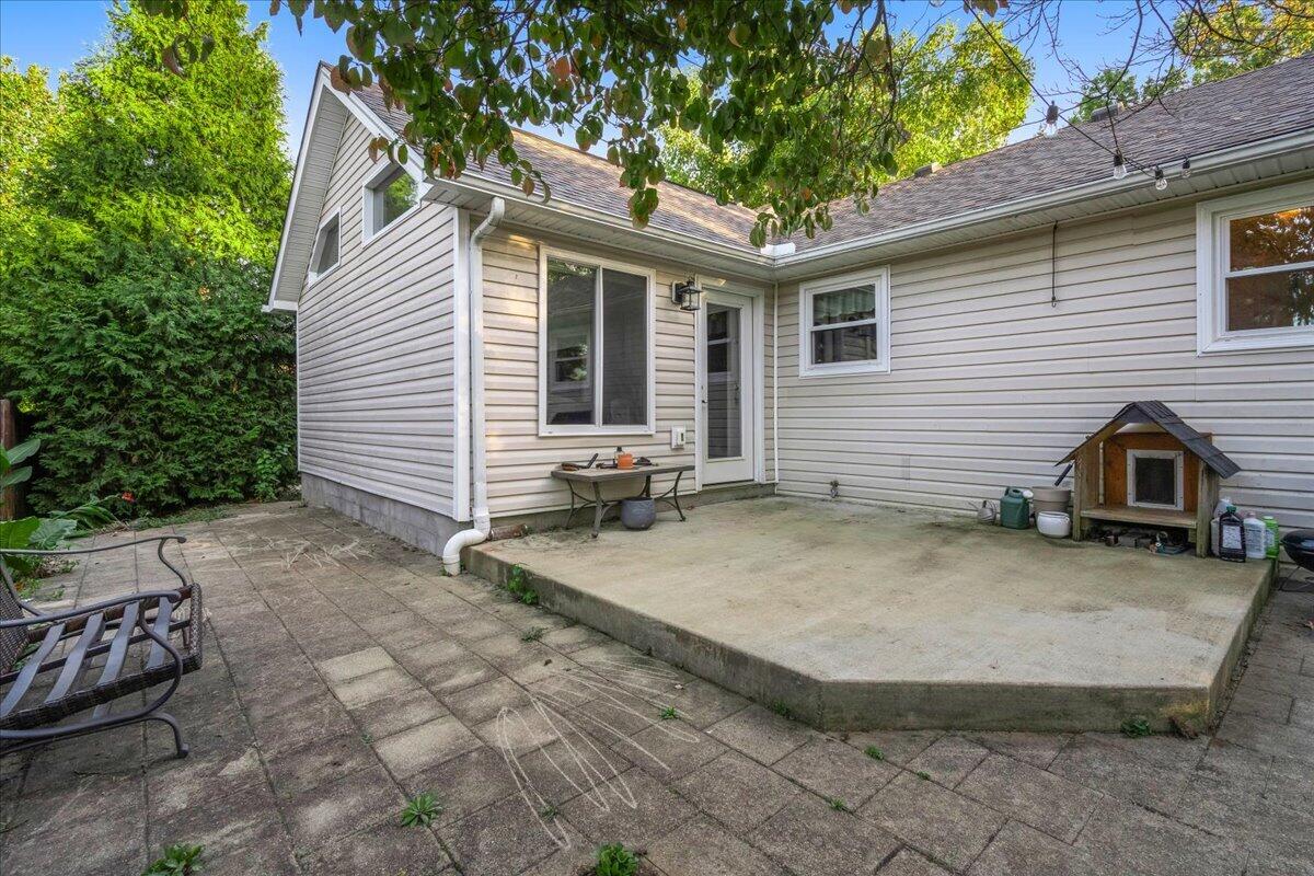 4044 Hillside Drive Property Photo 24