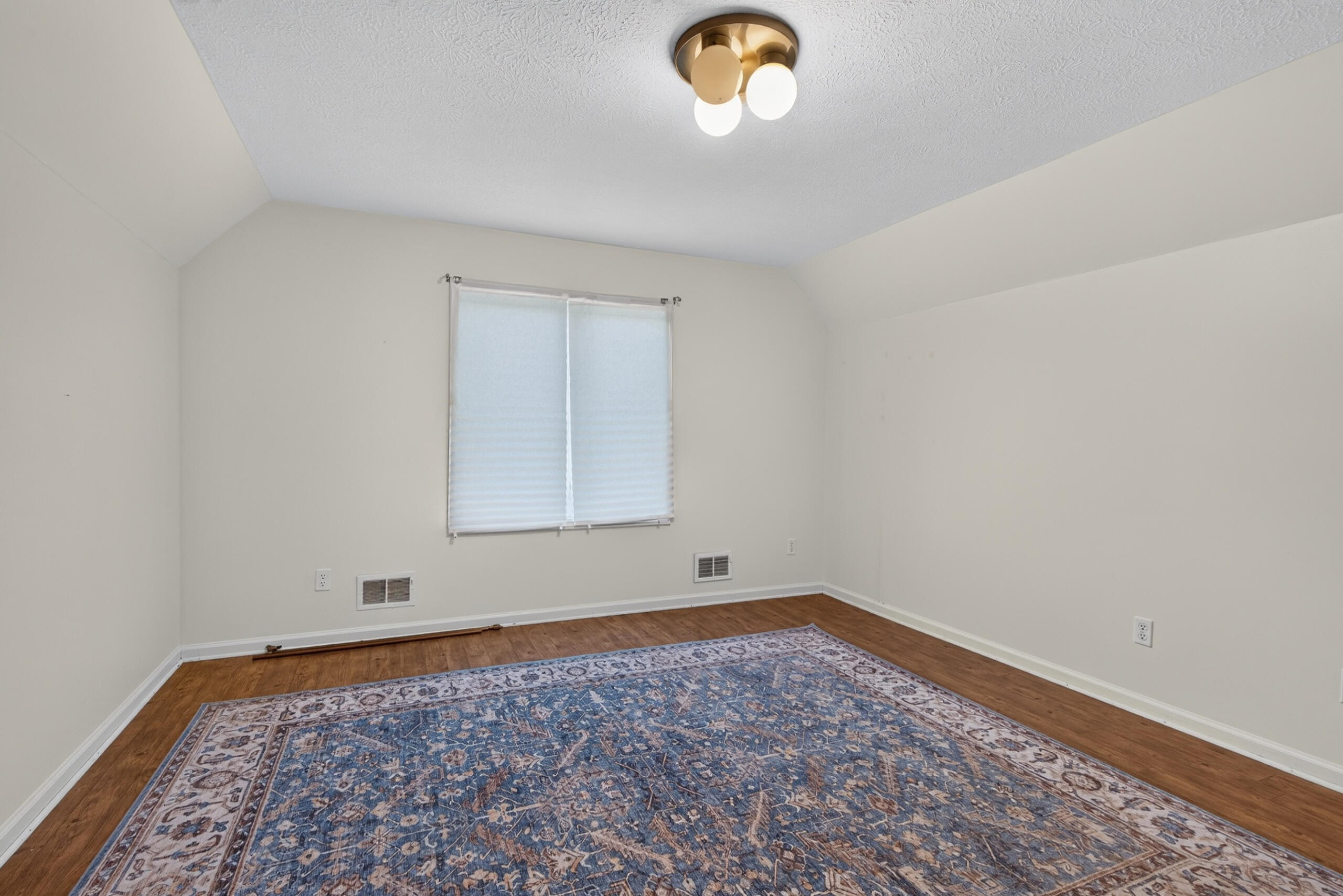 3521 Hempridge Road Property Photo 26