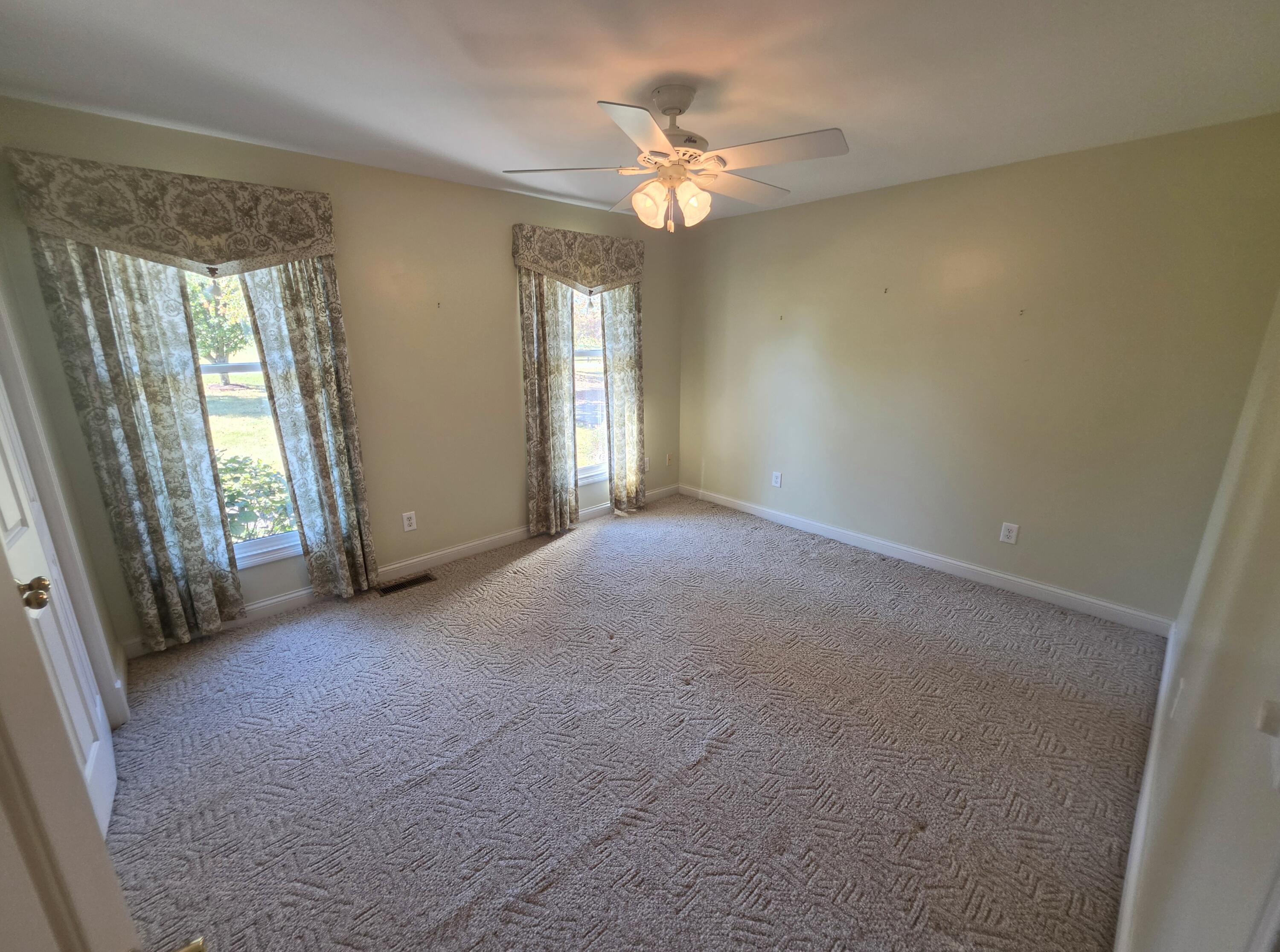 136 Lake Country Road Property Photo 33