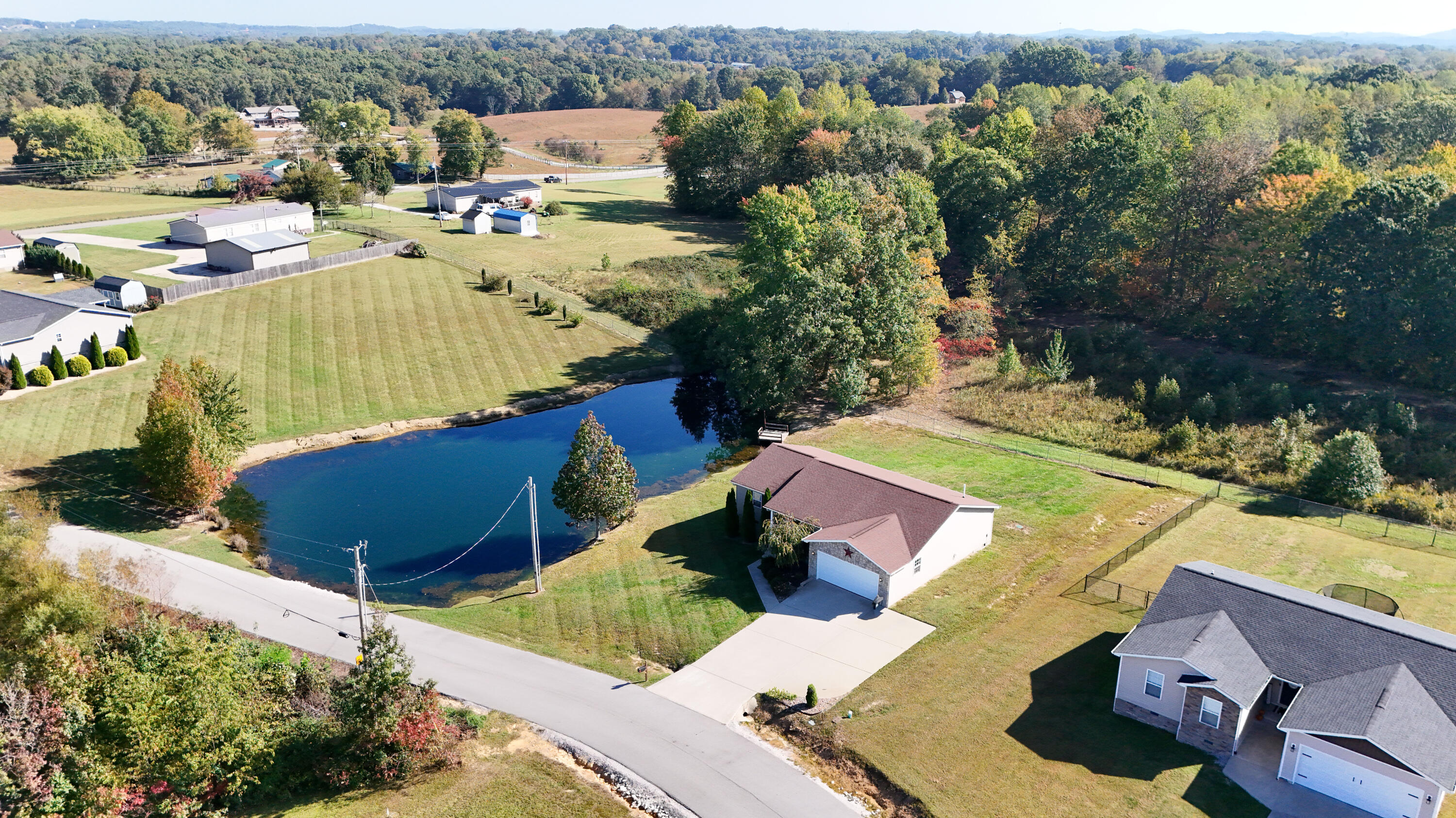 97 Hickory Ridge Drive Property Photo 2