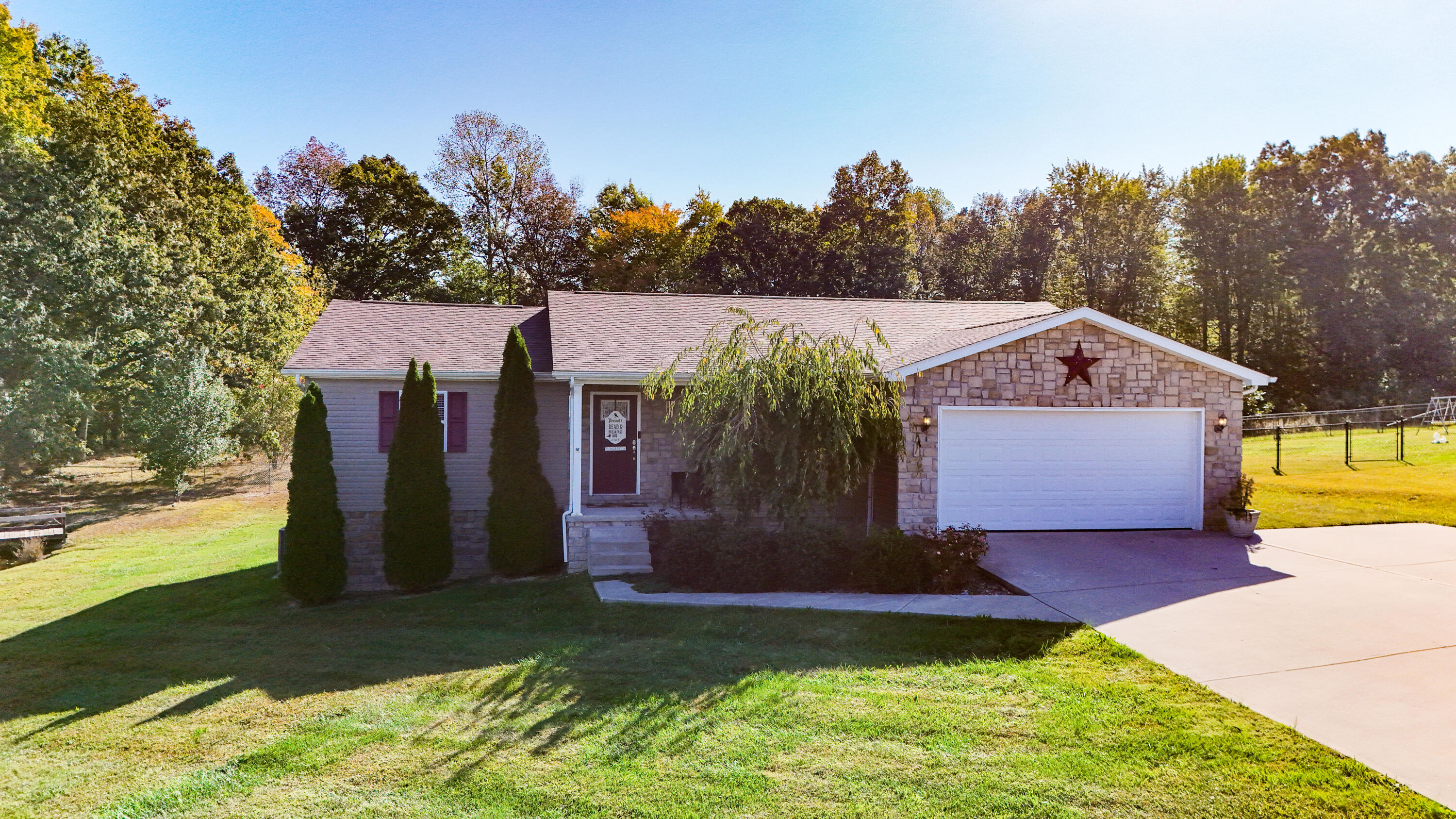 97 Hickory Ridge Drive Property Photo 5