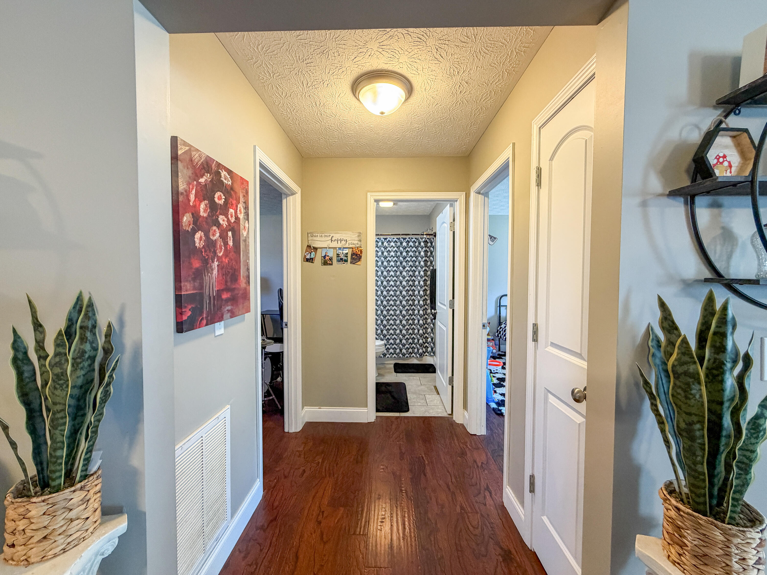 97 Hickory Ridge Drive Property Photo 32