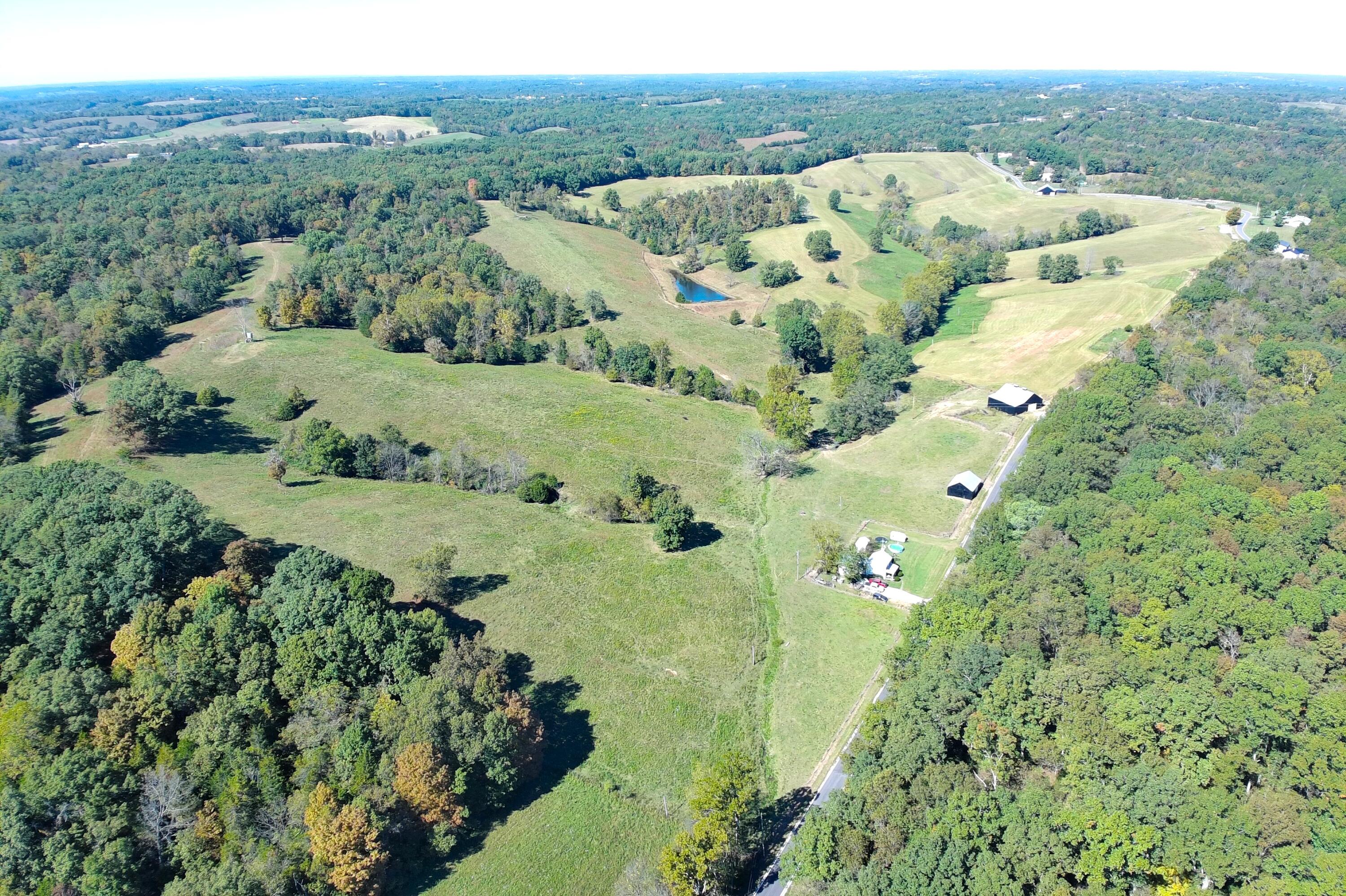 575 Louderback Lane Property Photo 4