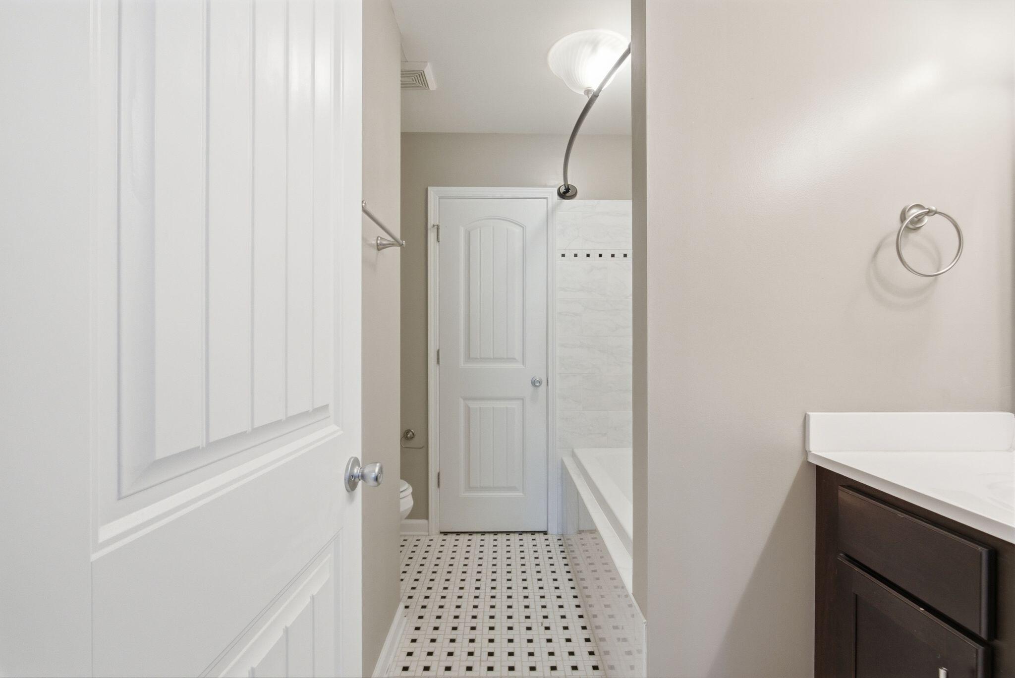 444 Wellington Way Property Photo 18