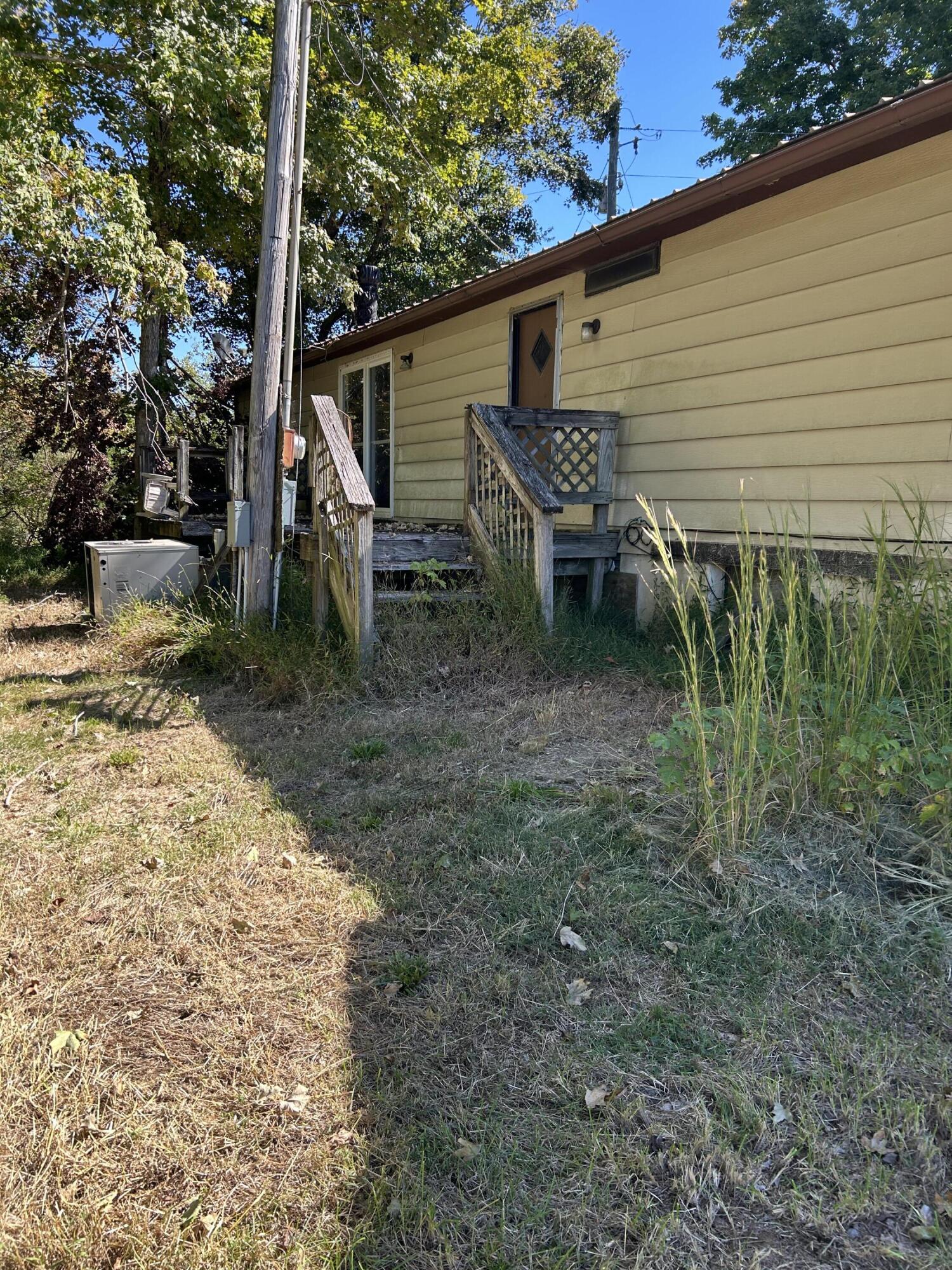 1067 Crider Dulaney Road Property Photo 4