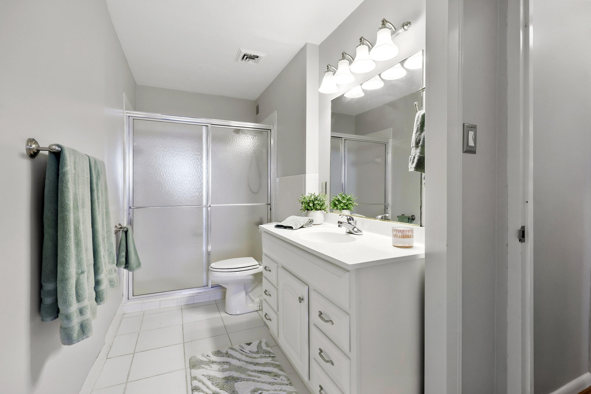 2121 Nicholasville Road 804 Property Photo 11