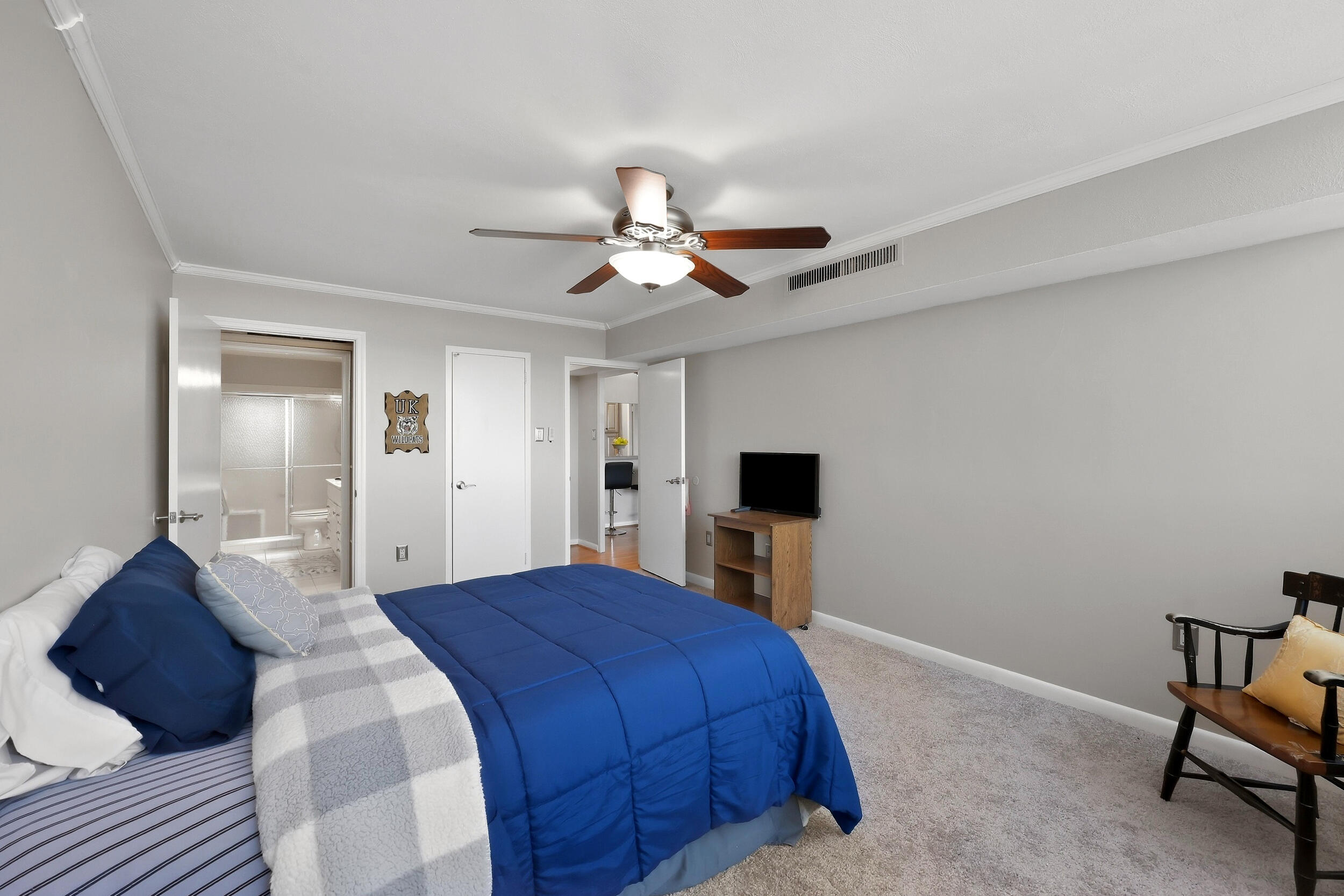 2121 Nicholasville Road 804 Property Photo 12