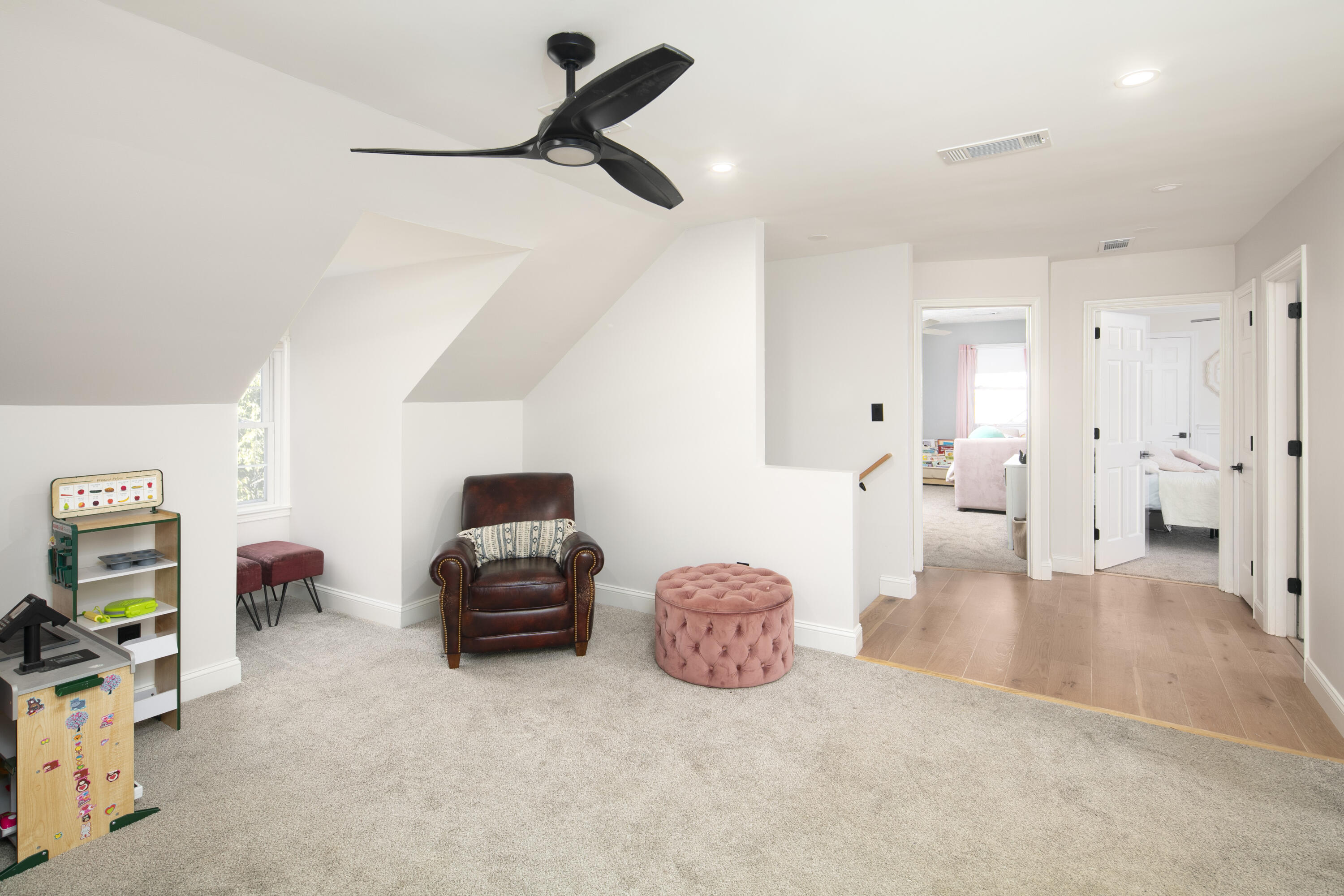 3836 Merridew Way Property Photo 14