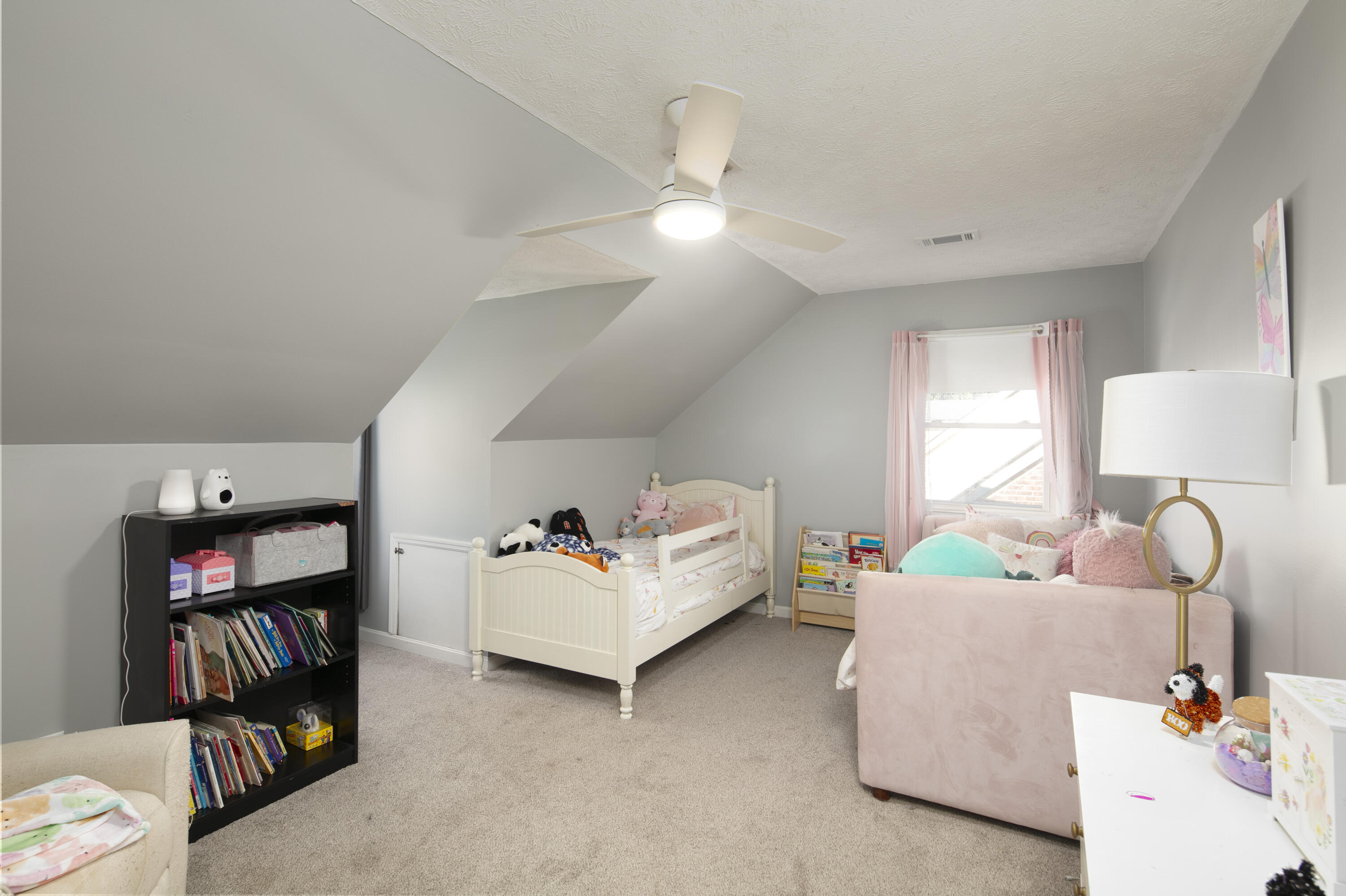 3836 Merridew Way Property Photo 15