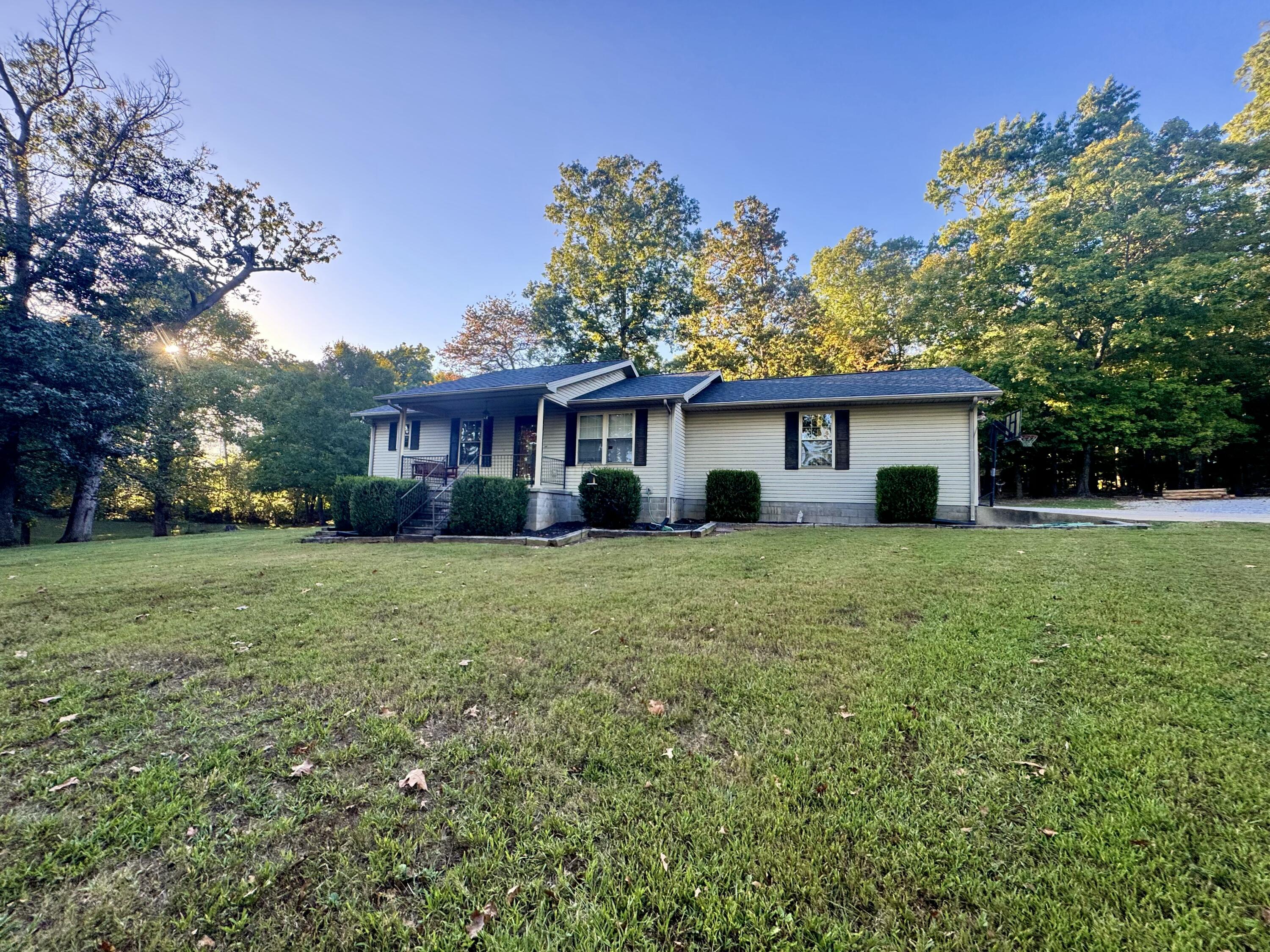 1212 S Tanyard Road Property Photo 32