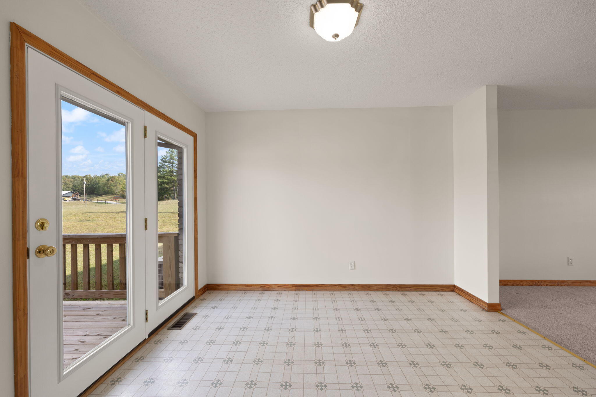 860 Muddy Branch Road Property Photo 15