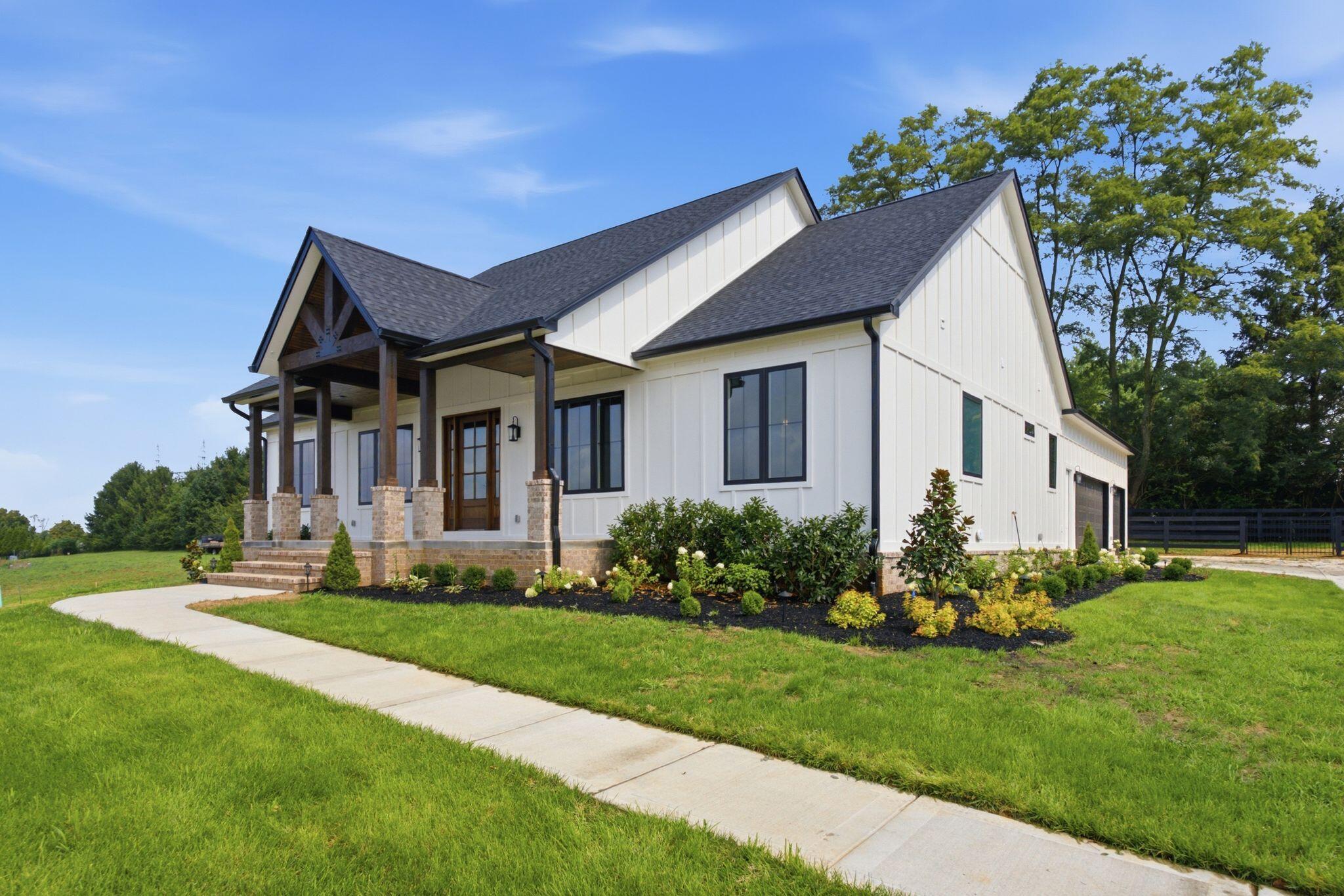 112 Pintail Court Property Photo 6