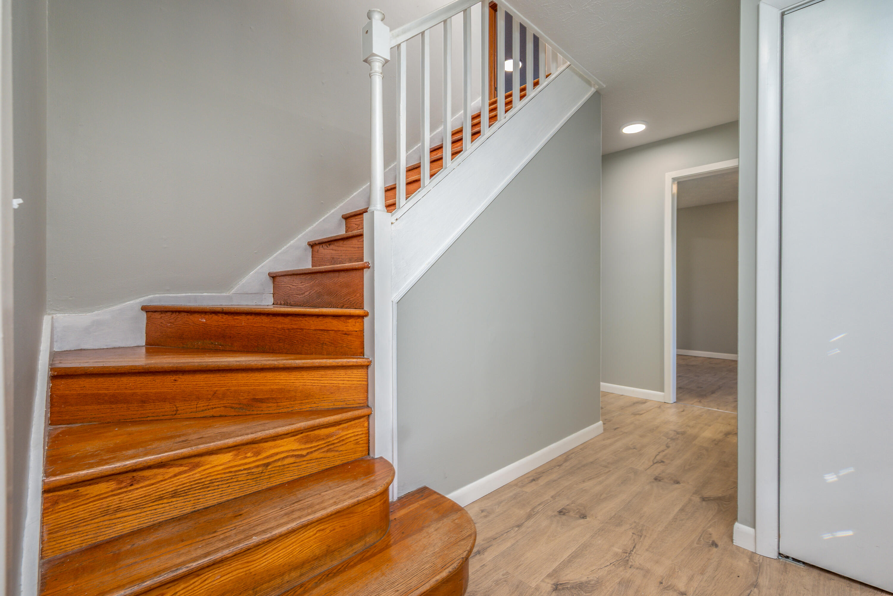 129 Circle Drive Property Photo 5