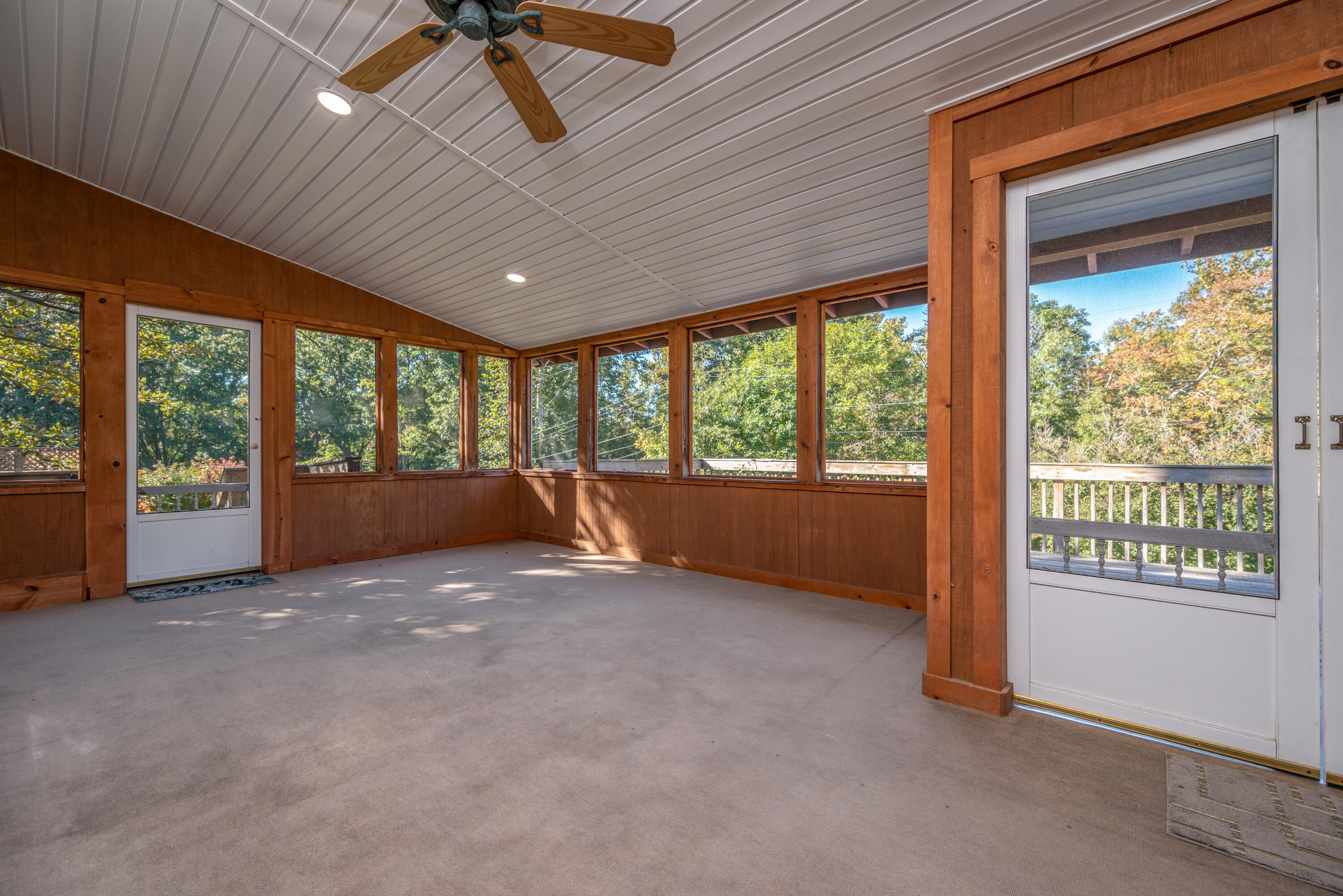 129 Circle Drive Property Photo 17