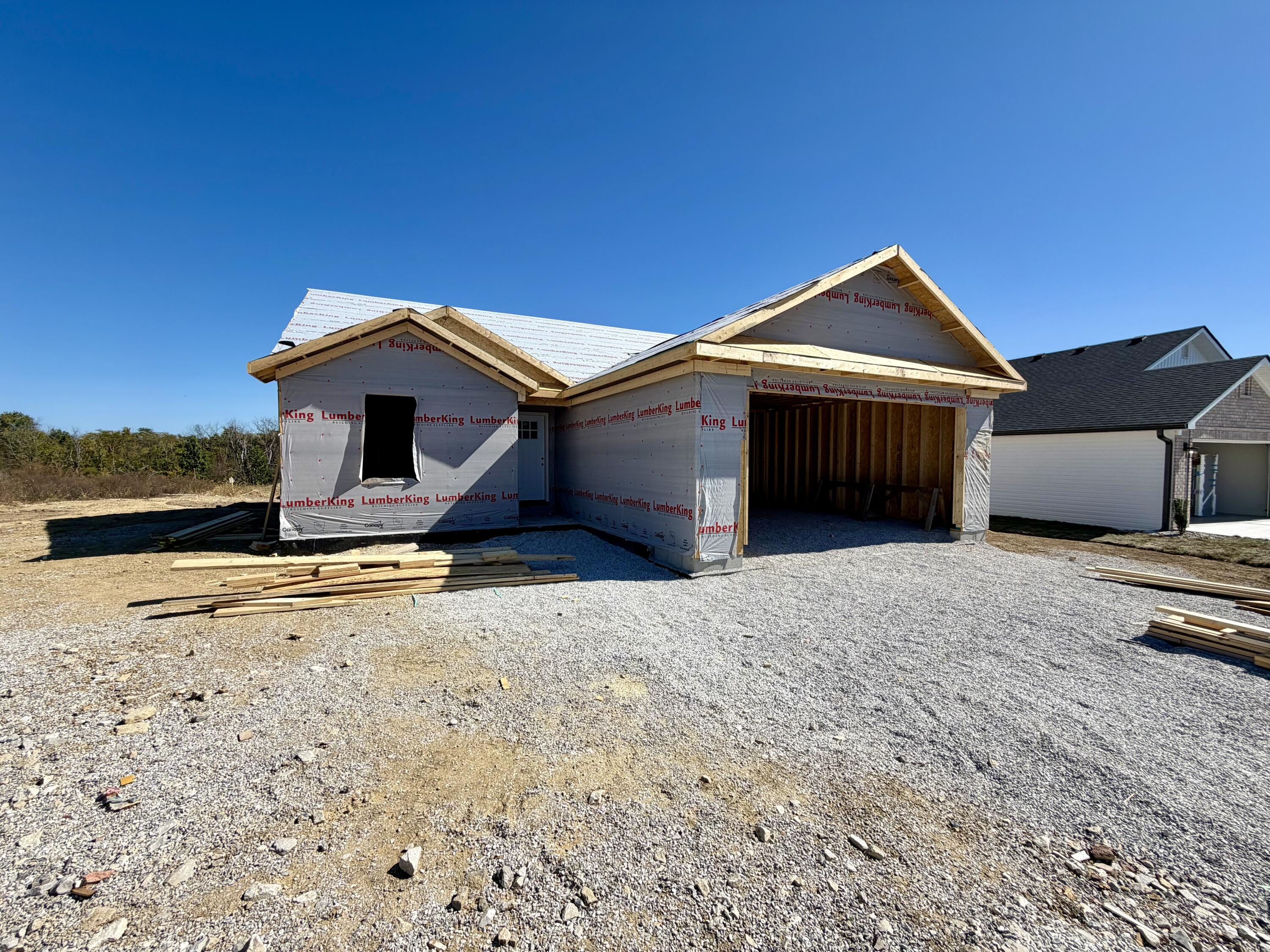 270 Stoney Creek Way Property Photo 2