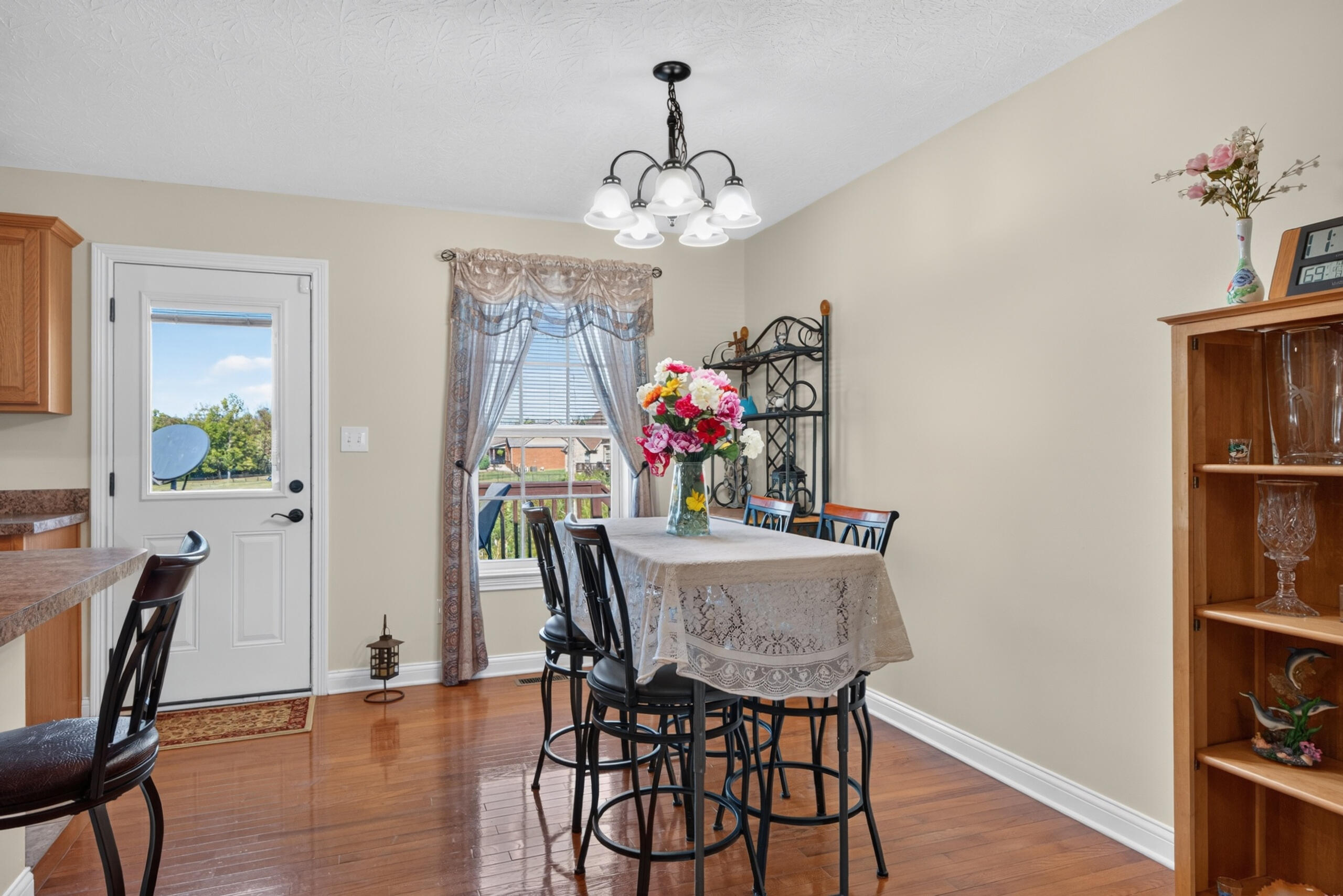232 Banyan Boulevard Property Photo 8