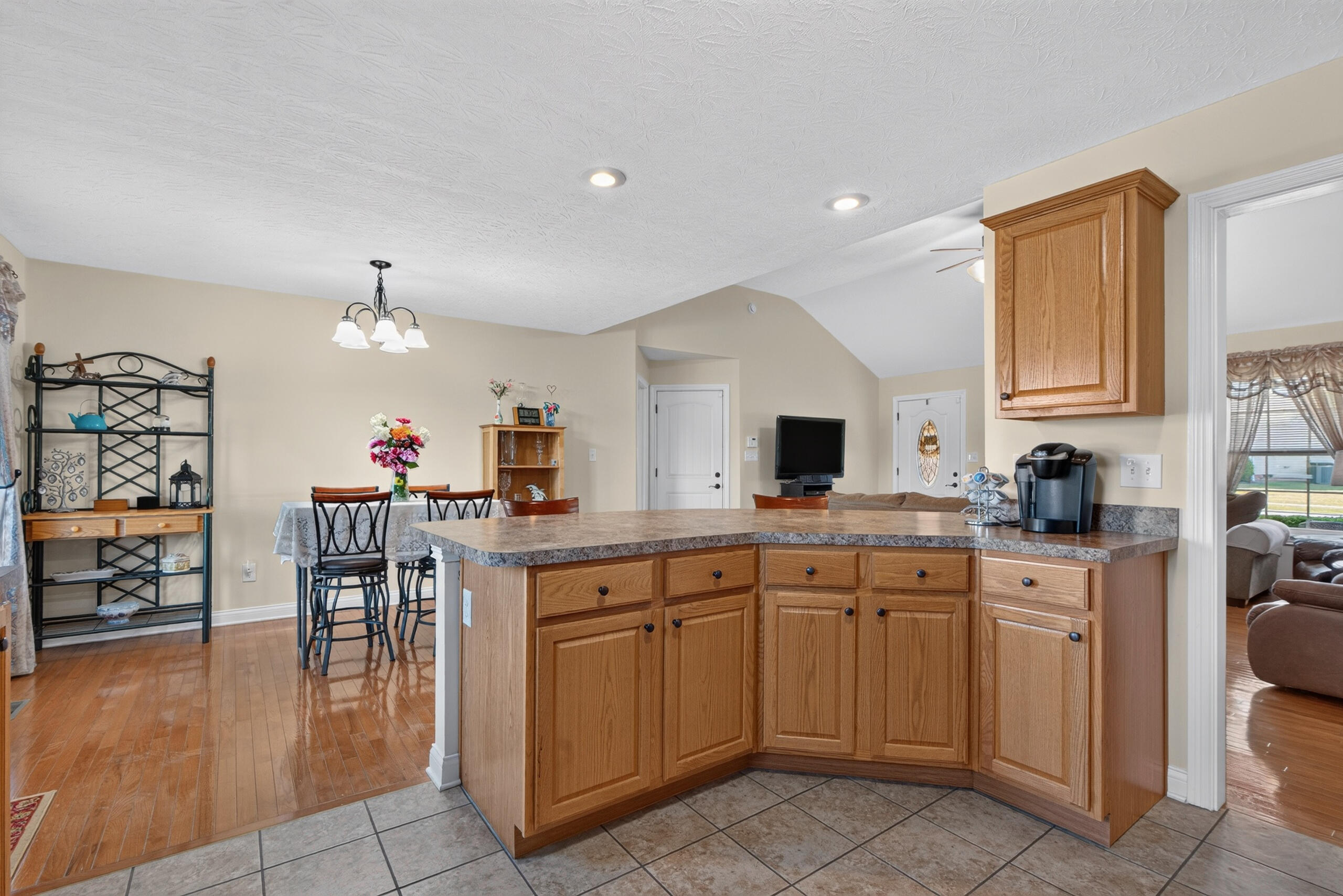 232 Banyan Boulevard Property Photo 13