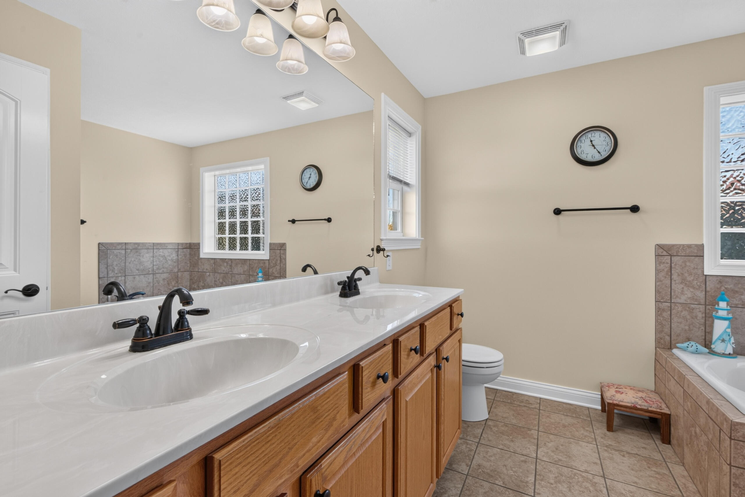232 Banyan Boulevard Property Photo 17