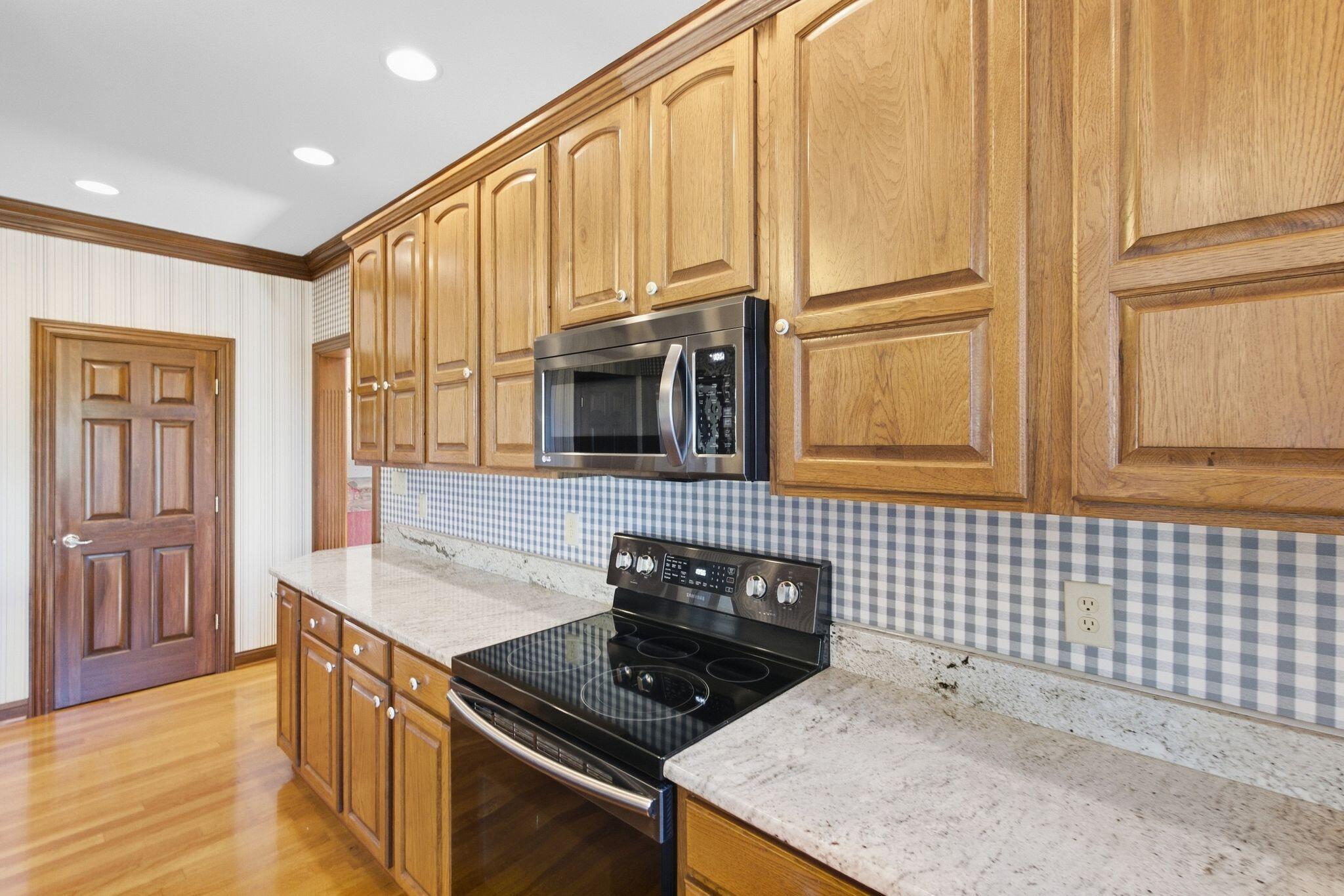 1603 West Lane Property Photo 23