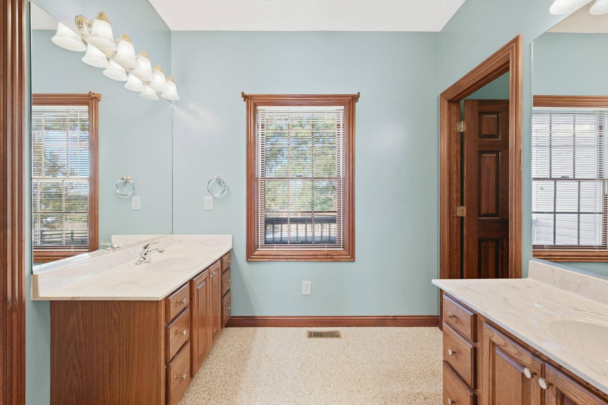 1603 West Lane Property Photo 43