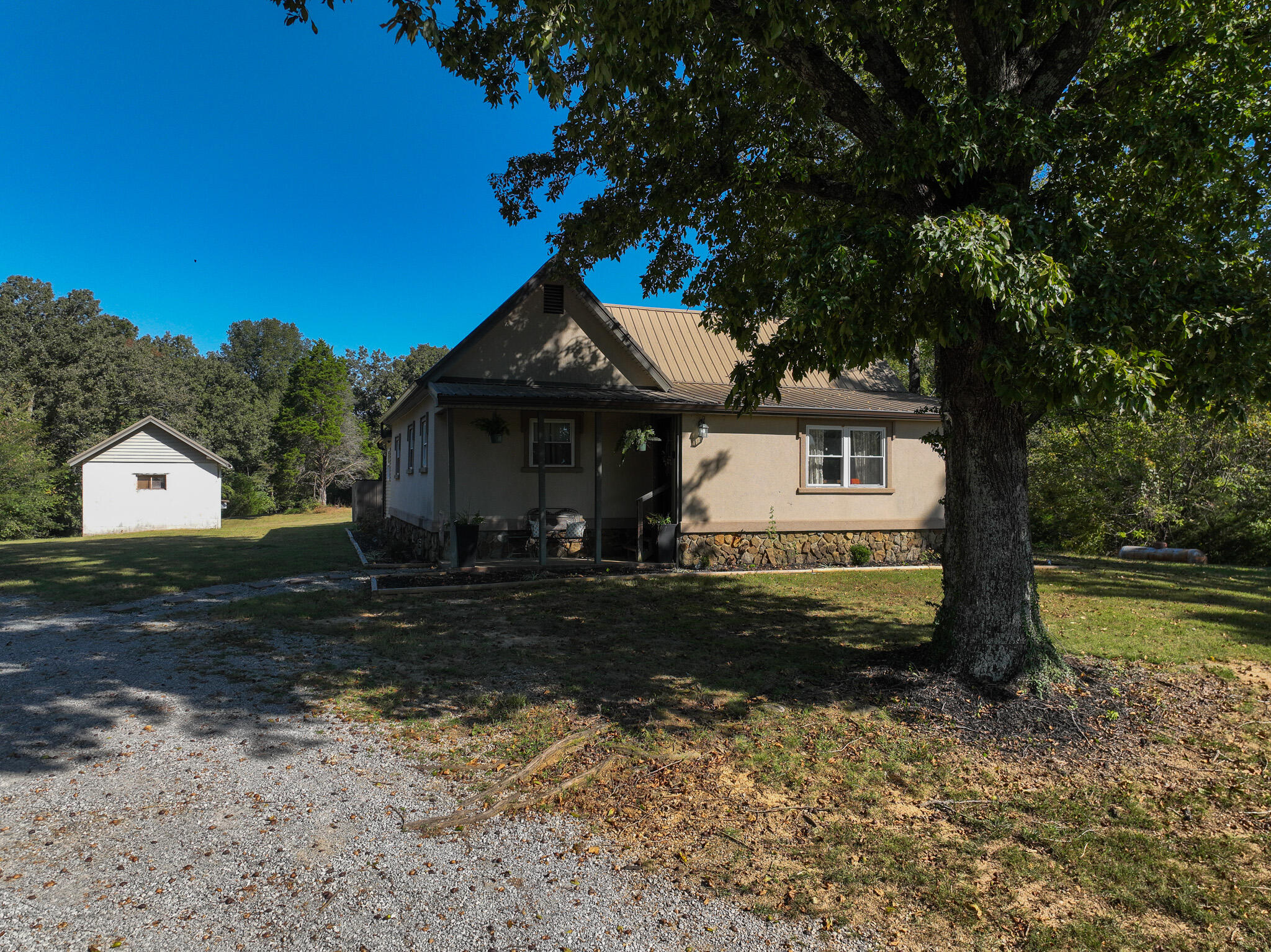 58 Golo Road Property Photo 3