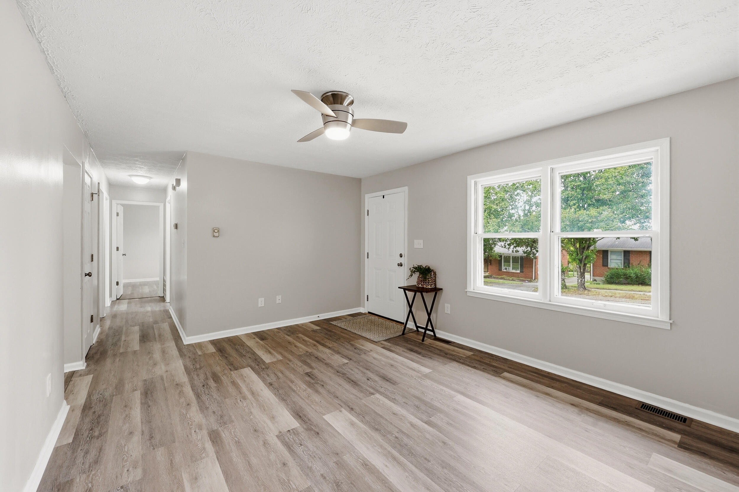 966 Fairhaven Drive Property Photo 6