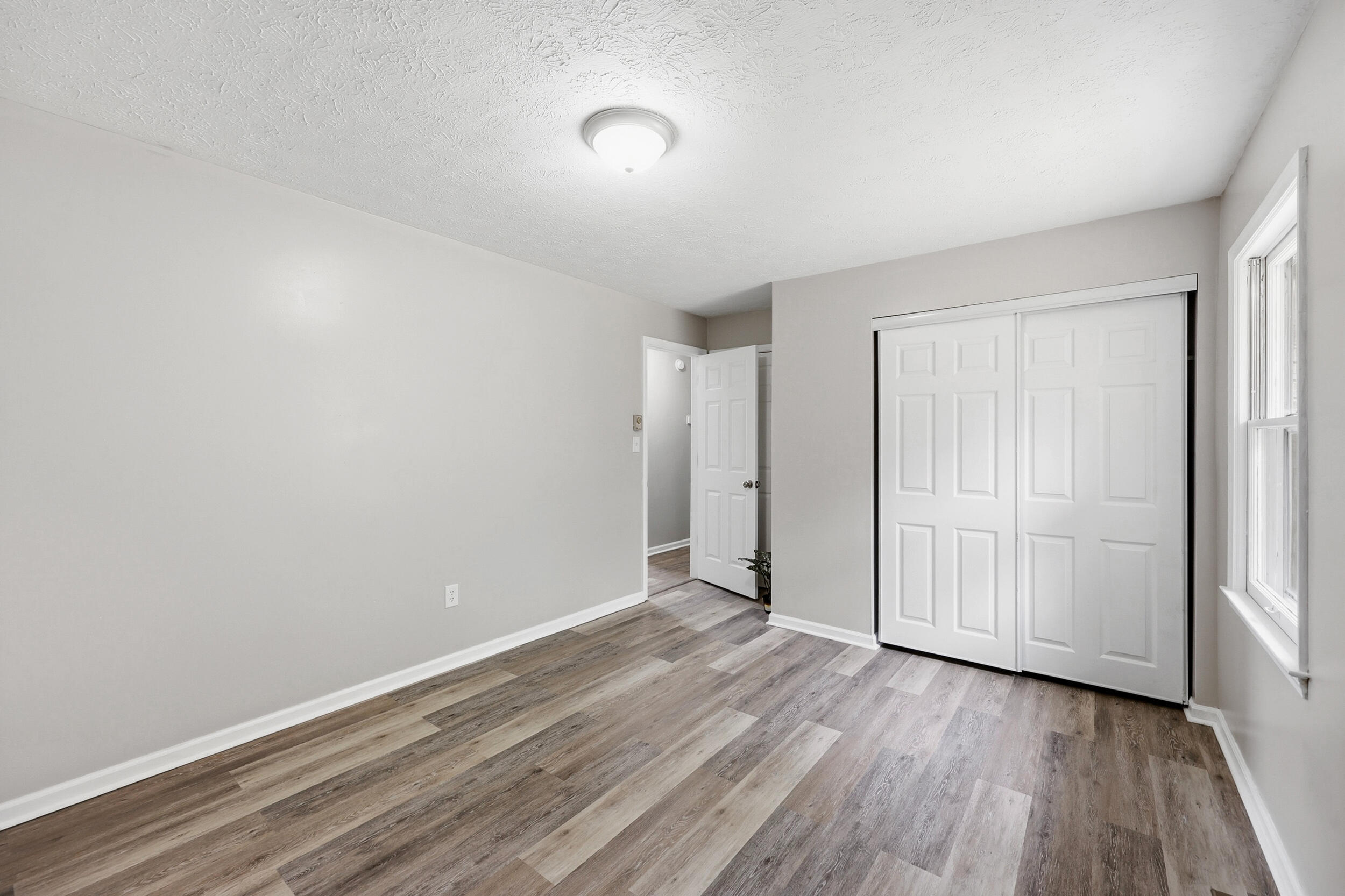 966 Fairhaven Drive Property Photo 18