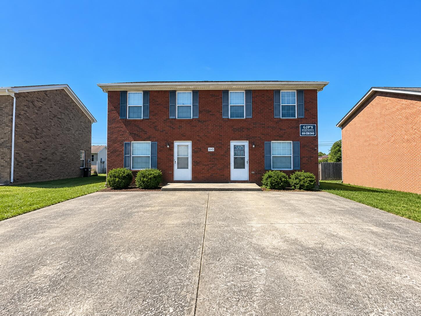 1048 Merrick Drive B Property Photo 1
