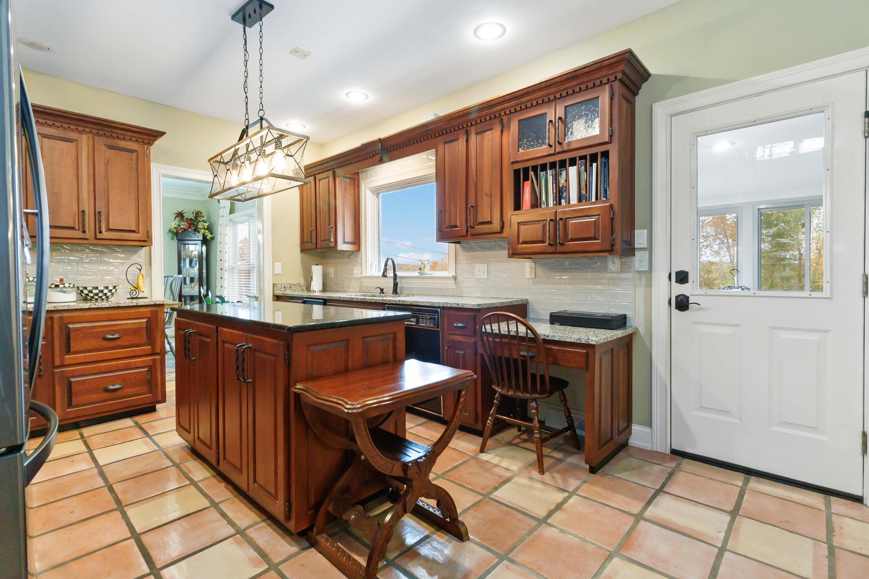 78 Jessica Lane Property Photo 15