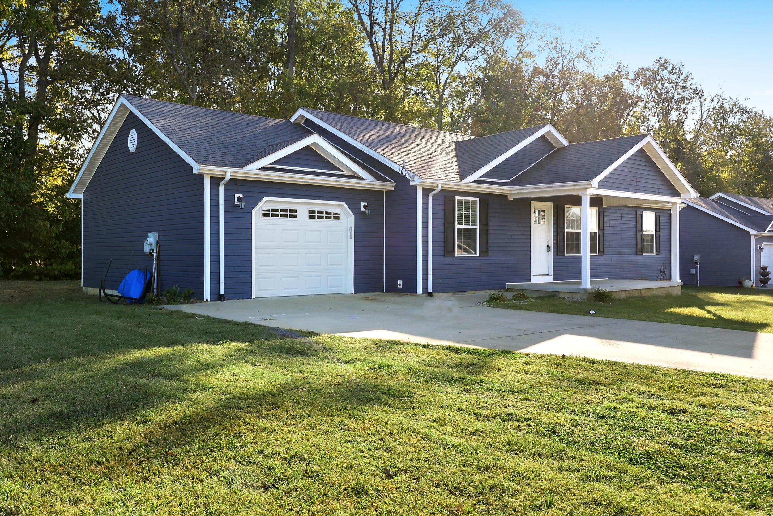 135 Arrow Head Trail Property Photo 8
