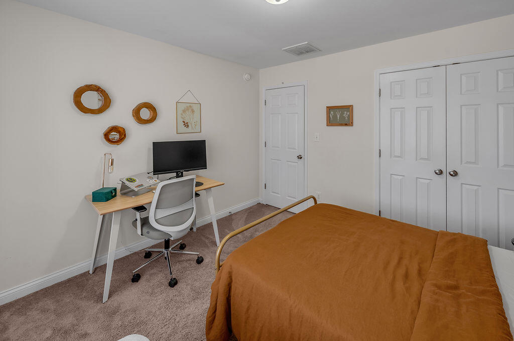 4401 Brookridge Drive Property Photo 7