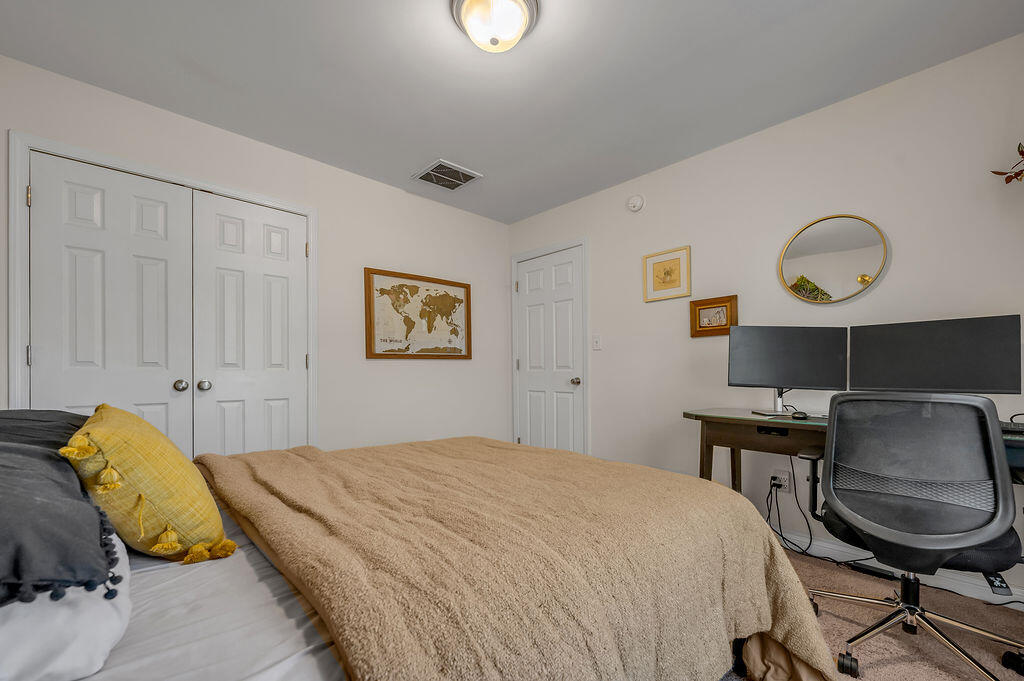 4401 Brookridge Drive Property Photo 10