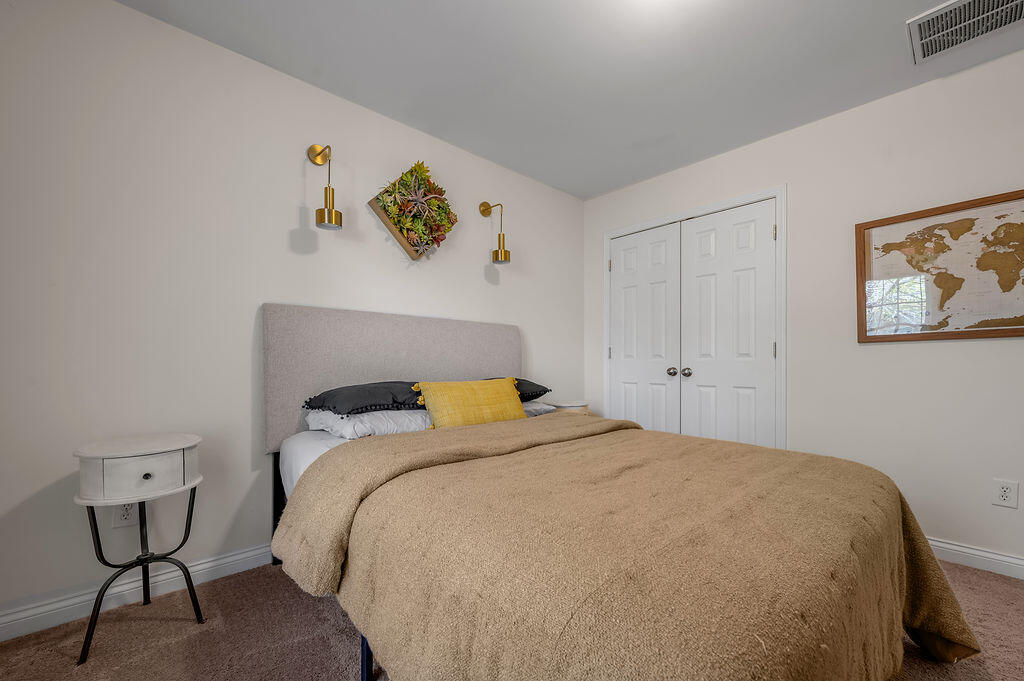 4401 Brookridge Drive Property Photo 11