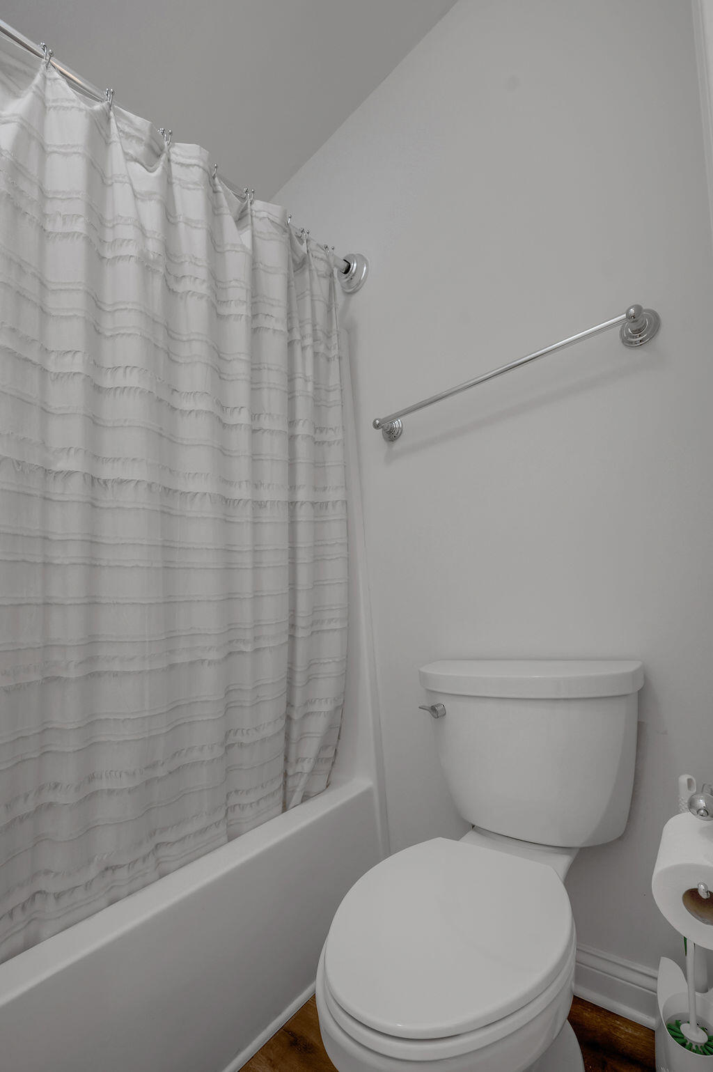 4401 Brookridge Drive Property Photo 13