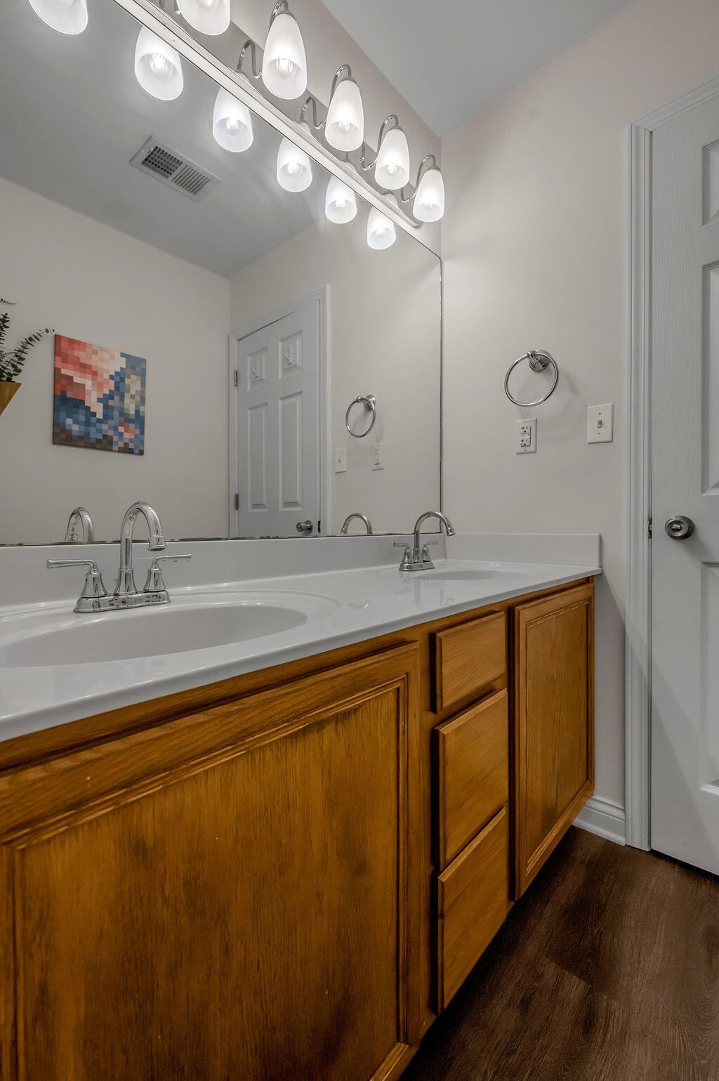 4401 Brookridge Drive Property Photo 14