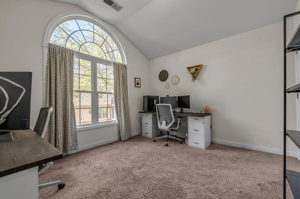 4401 Brookridge Drive Property Photo 16