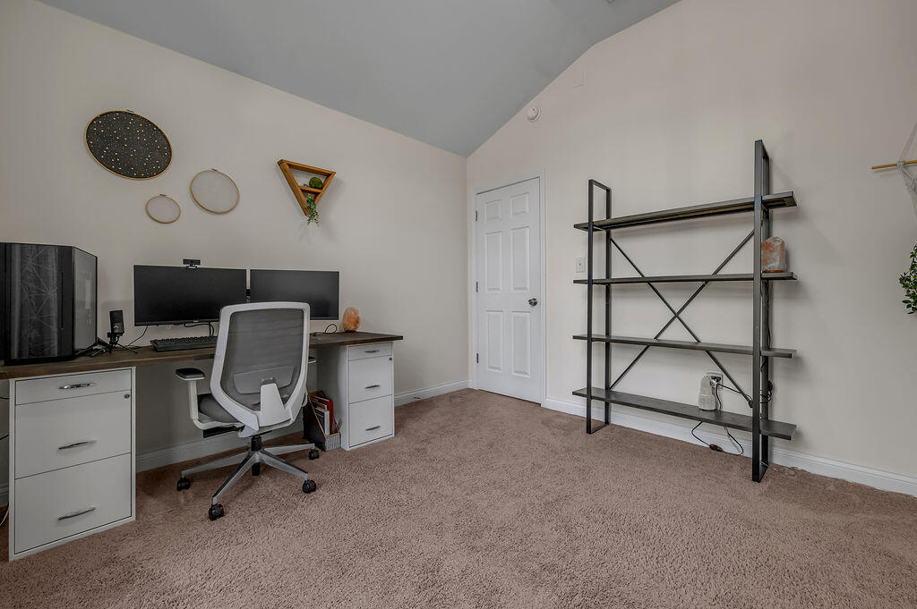 4401 Brookridge Drive Property Photo 17