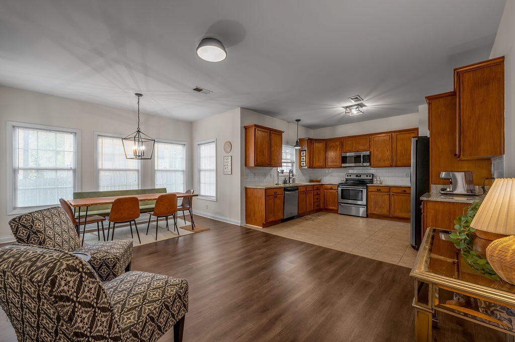 4401 Brookridge Drive Property Photo 44