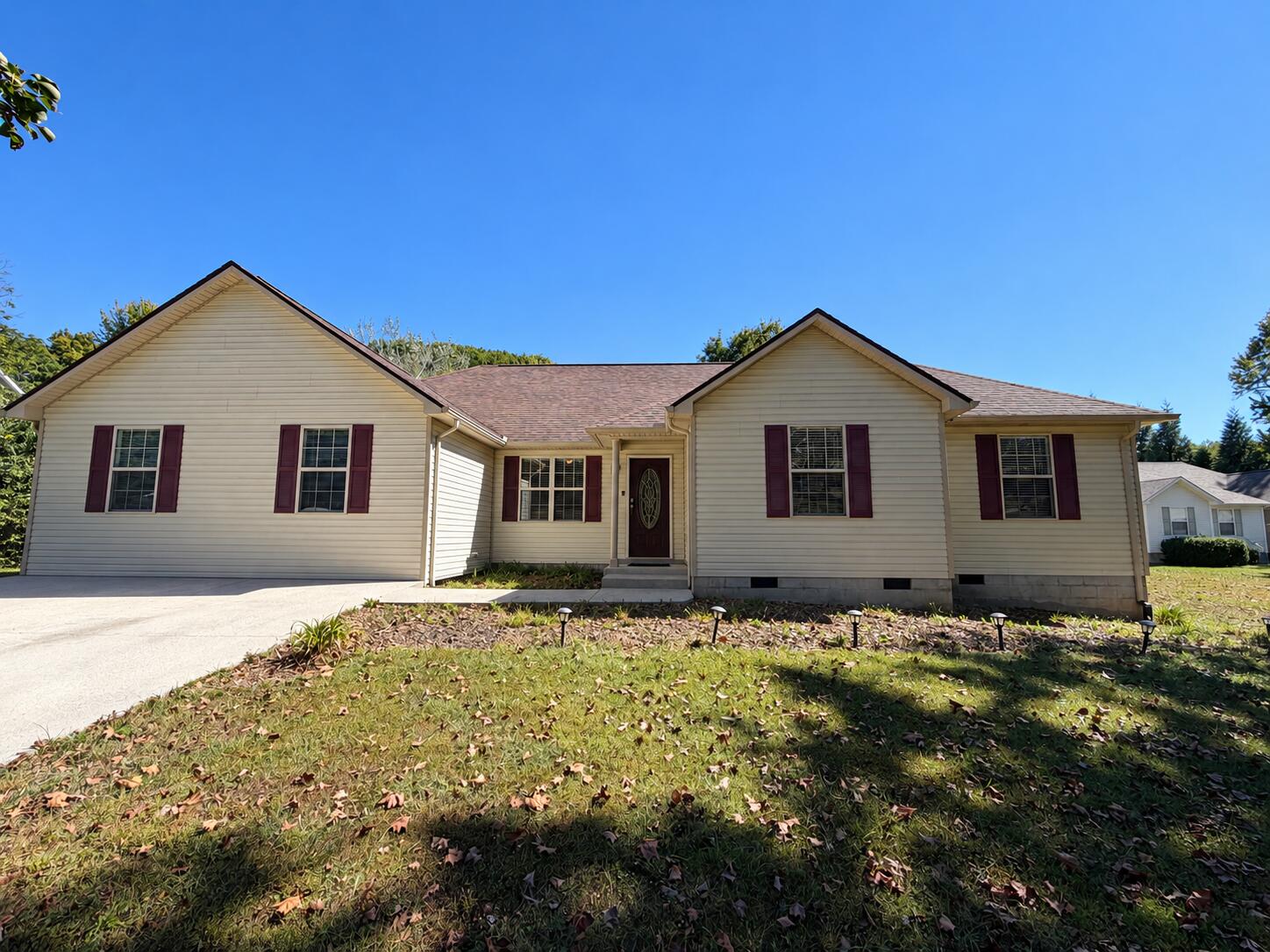 912 Sasser School Road Property Photo 1