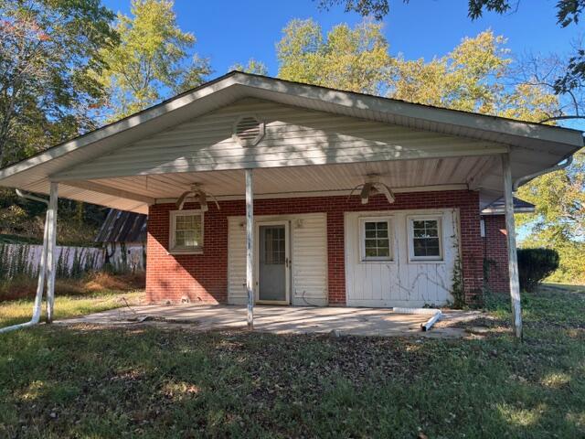 213 Pendleton Branch Road Property Photo 3