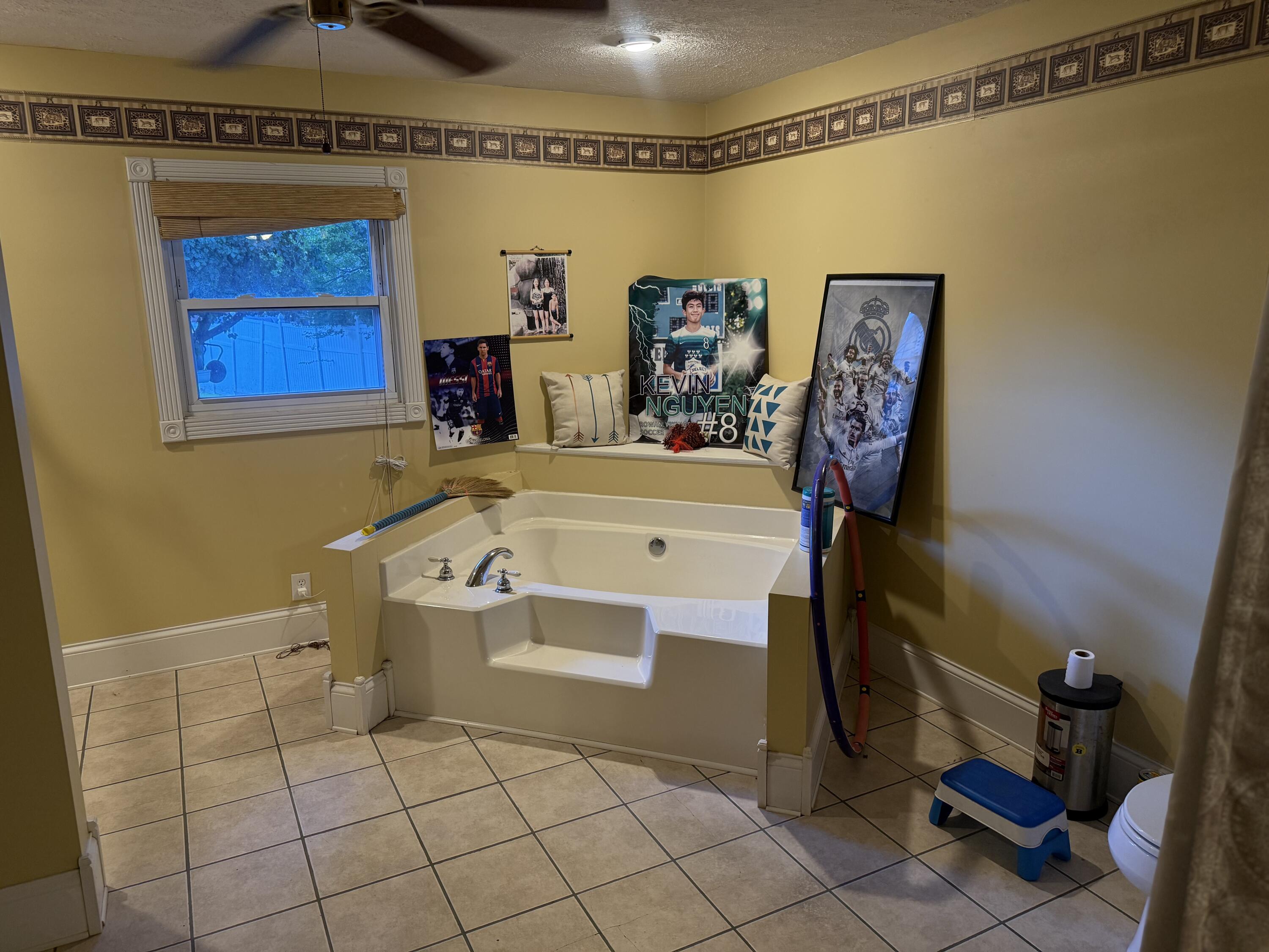556 W Sun Street Property Photo 21