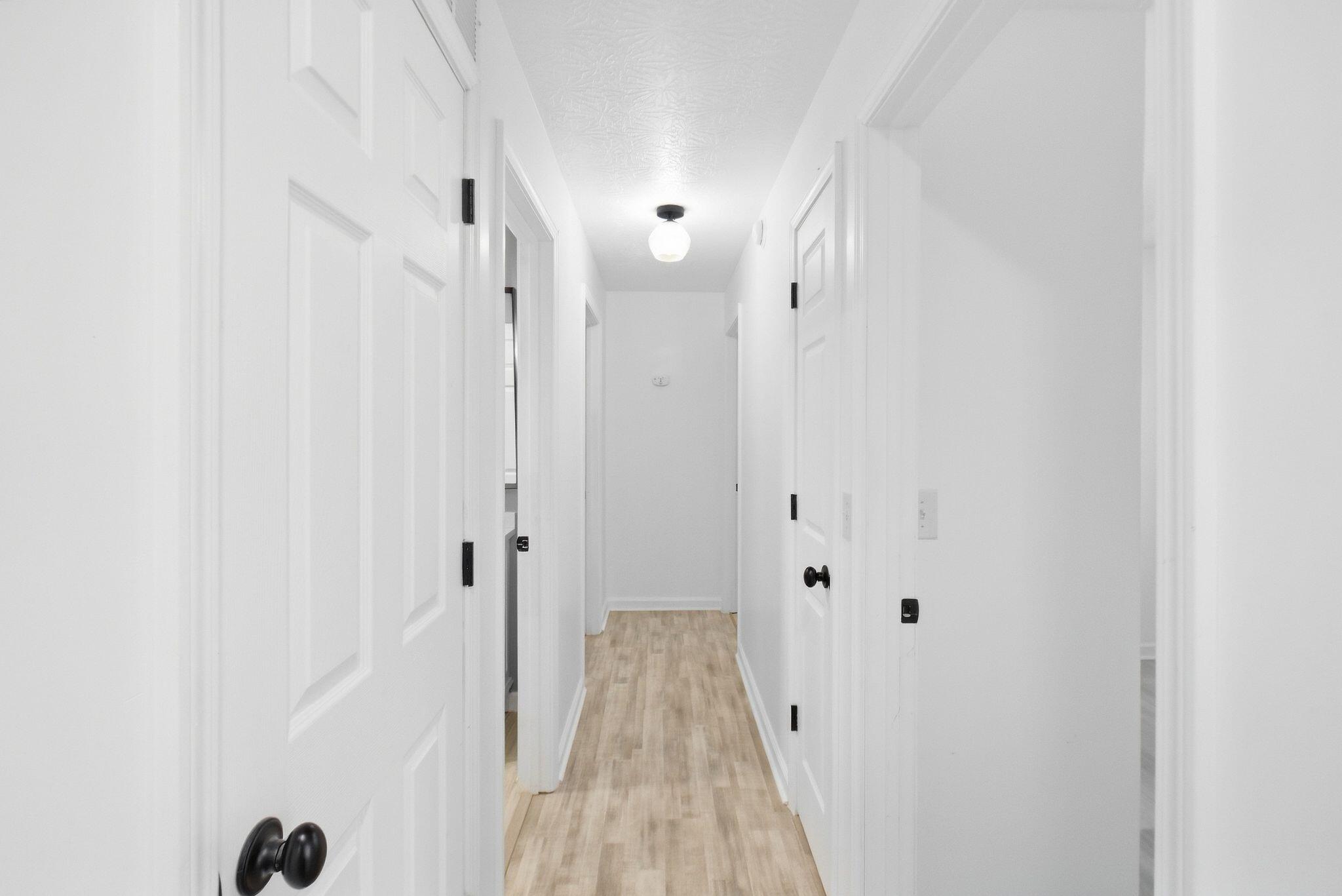 306 N Powell Avenue Property Photo 10