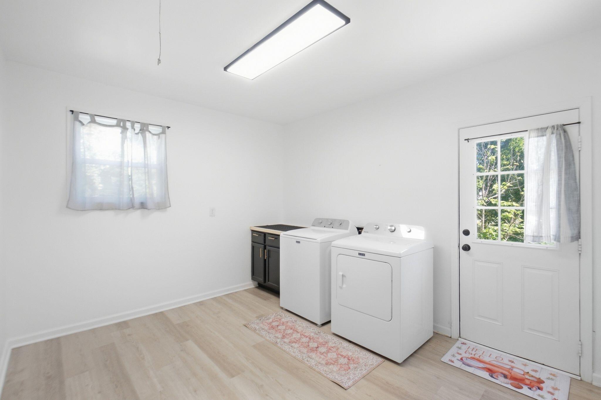 306 N Powell Avenue Property Photo 19