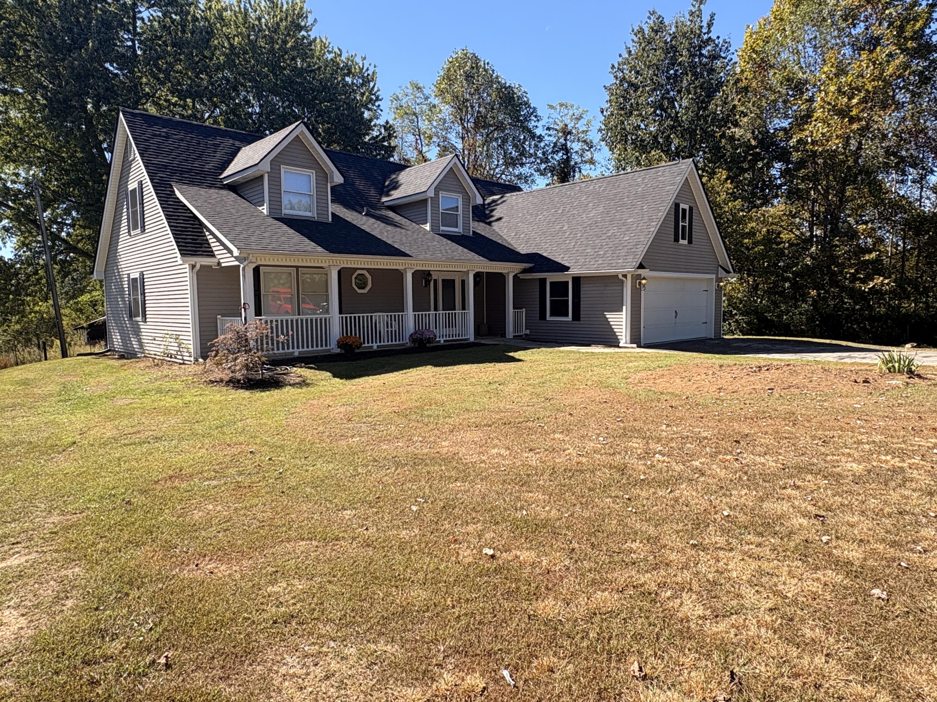 855 Azbill Road Property Photo 4