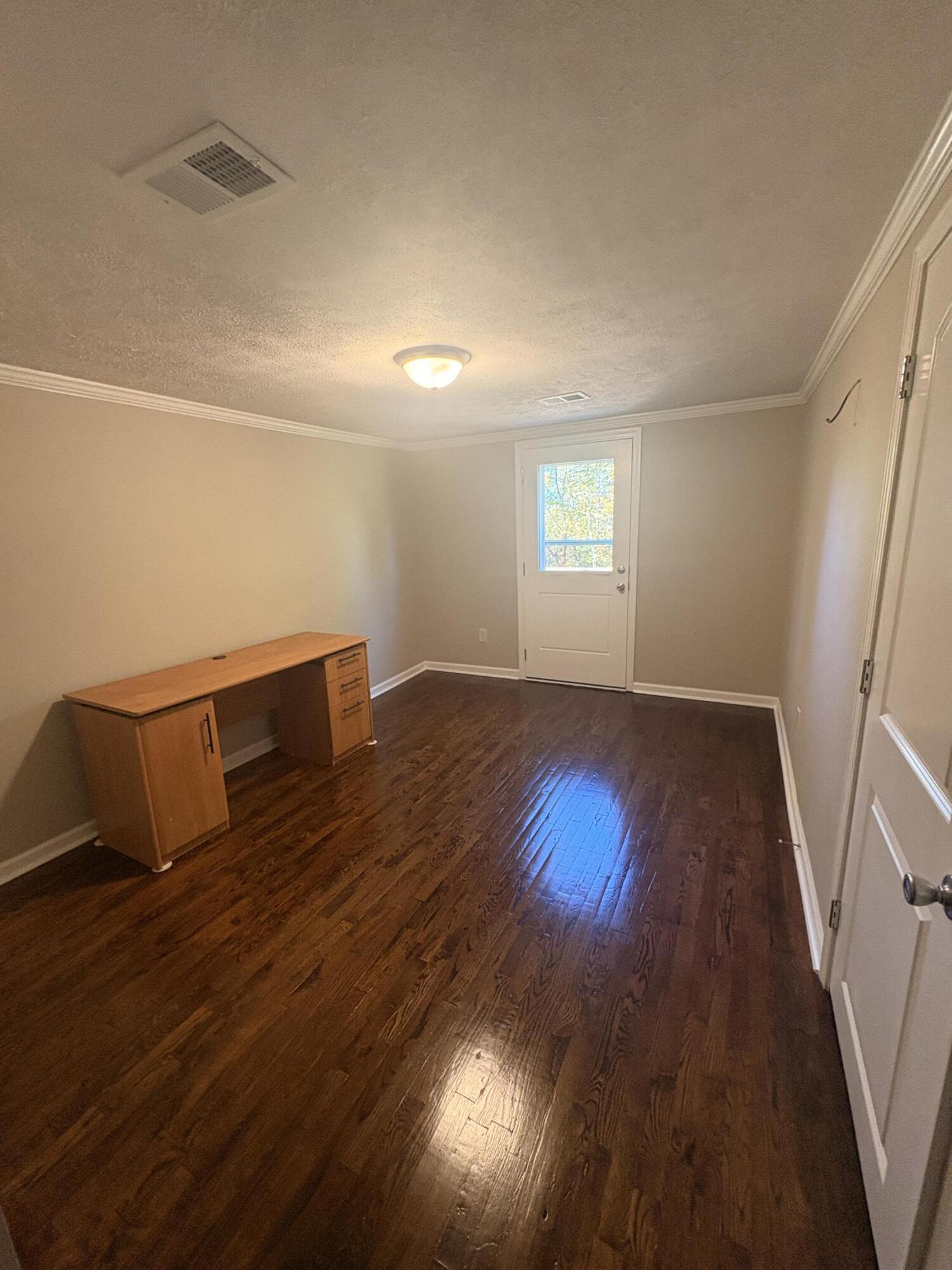 855 Azbill Road Property Photo 15
