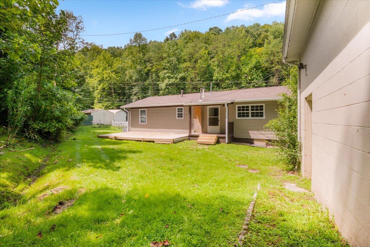 1600 Ky 3440 Property Photo 24