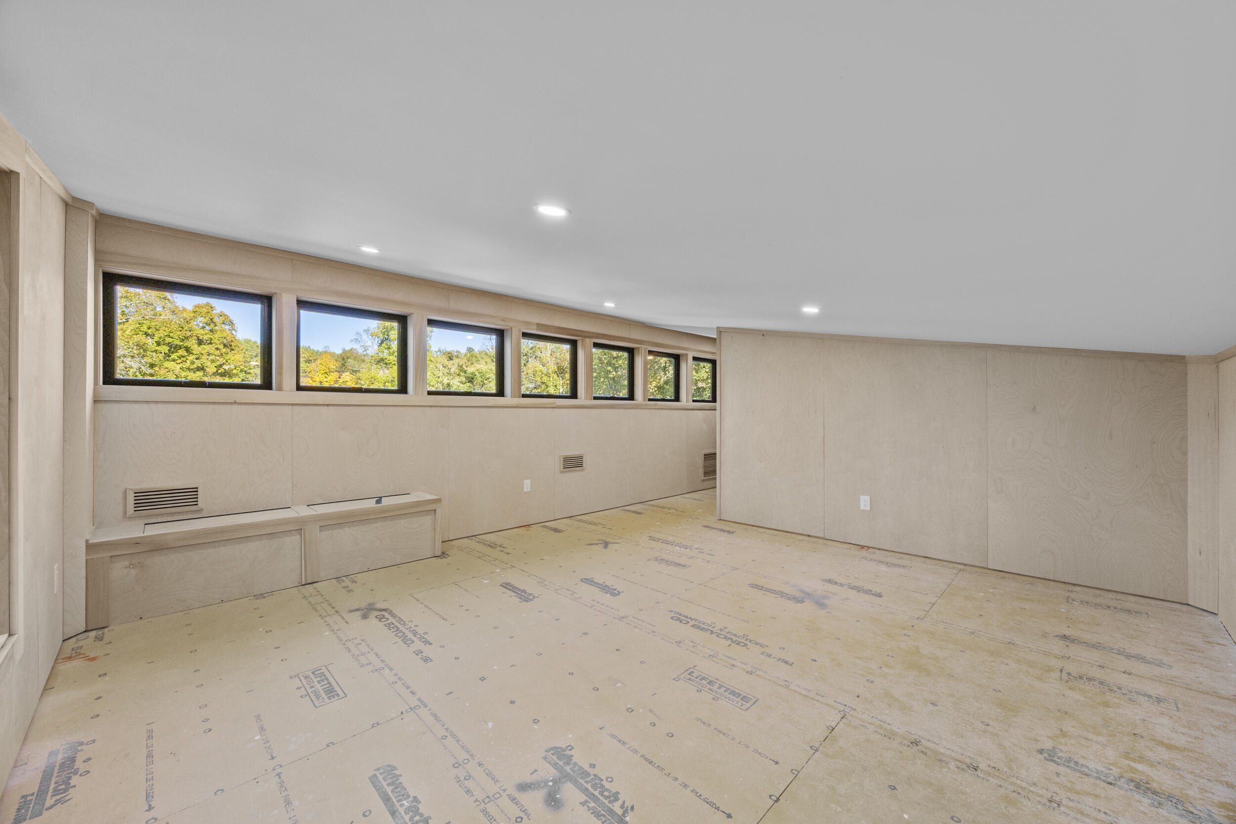 34 Jubilee Way Property Photo 26