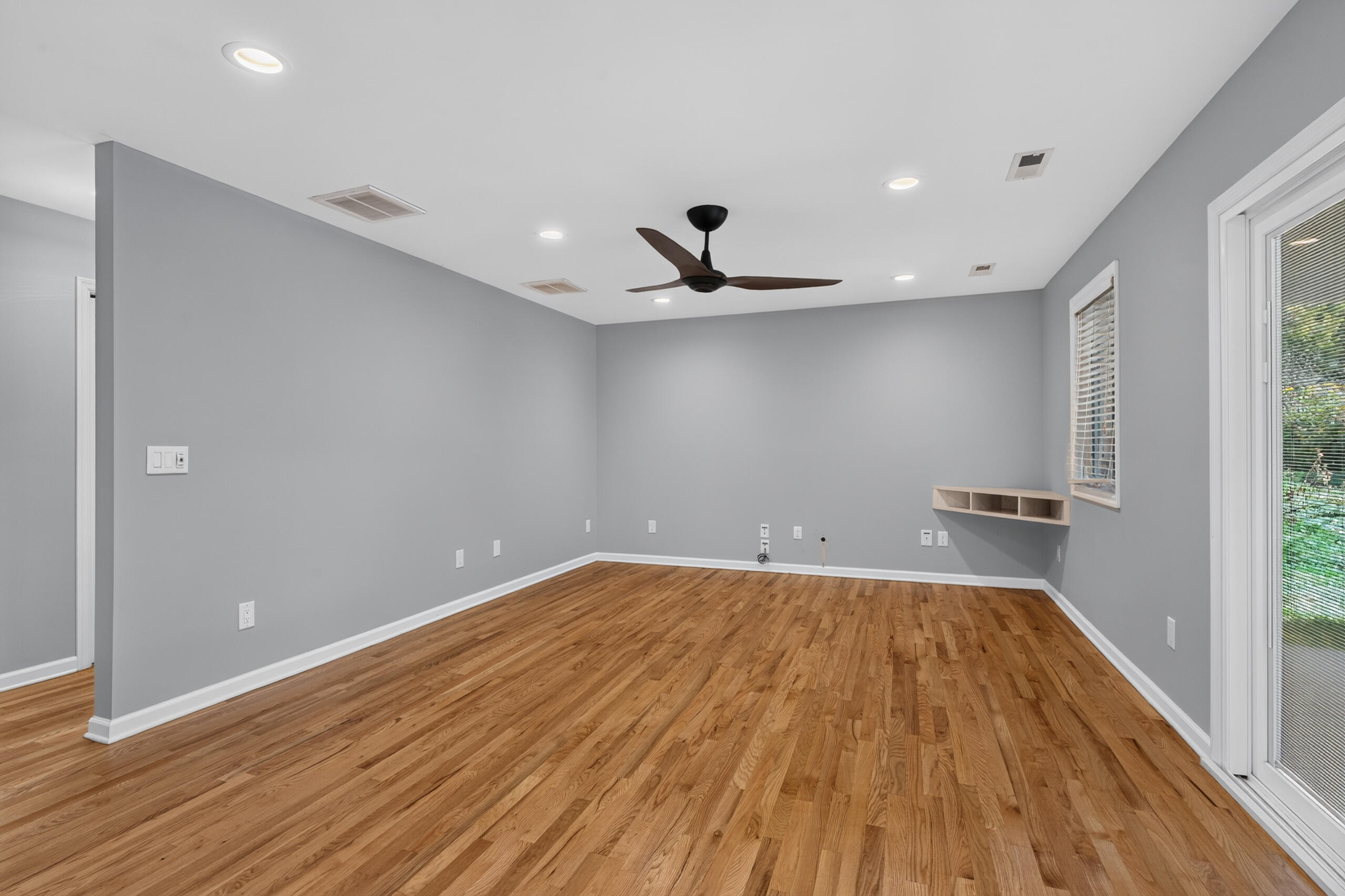 351 Greenbriar Road Property Photo 16