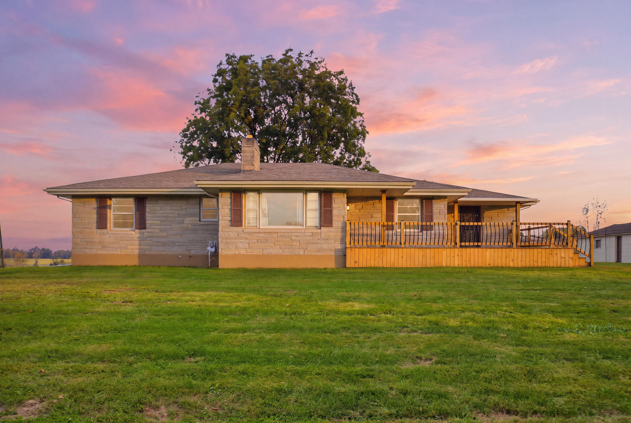 26027991 Property Photo 1